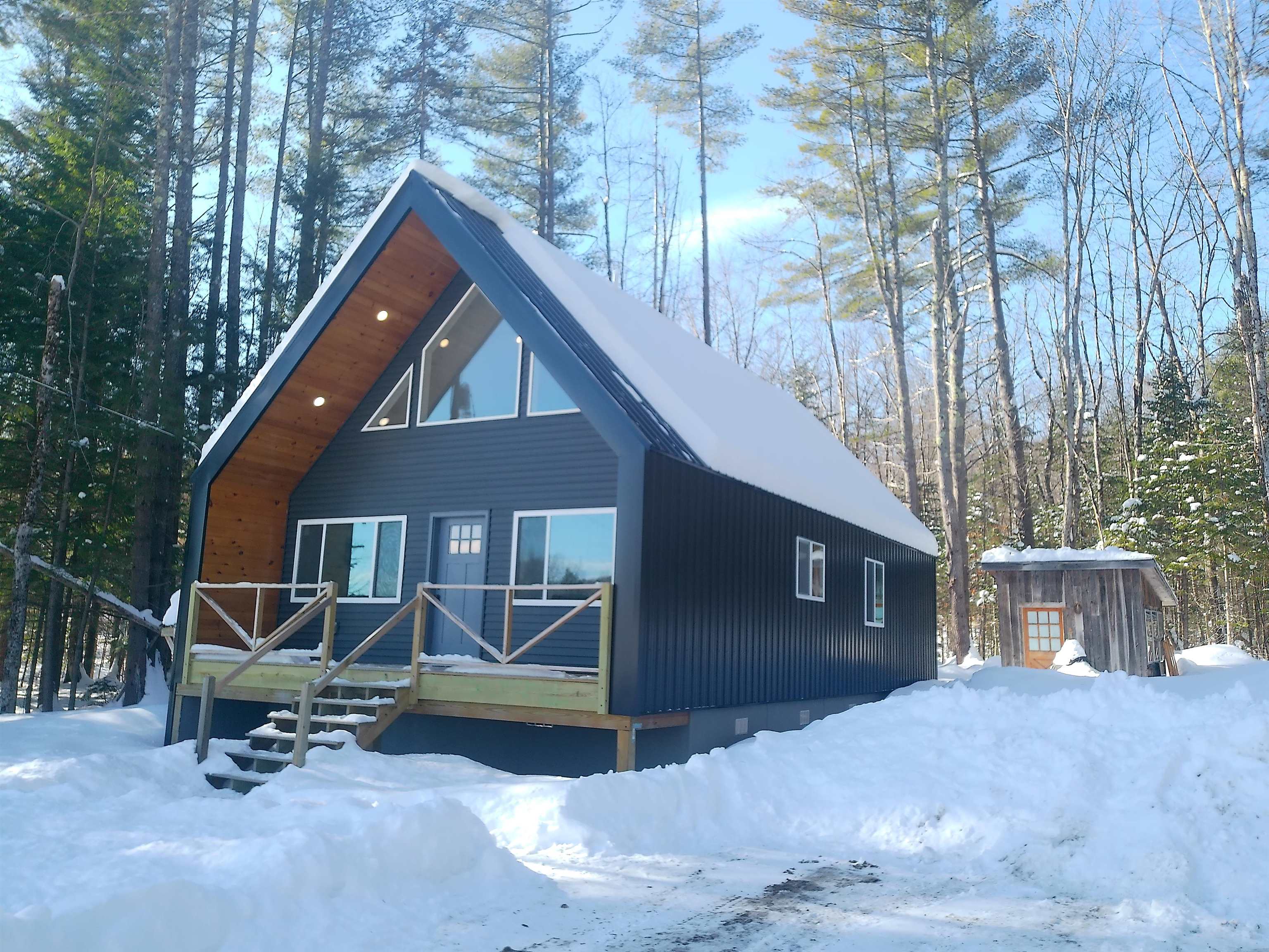 1451 Main Rd, Chatham, NH 03813