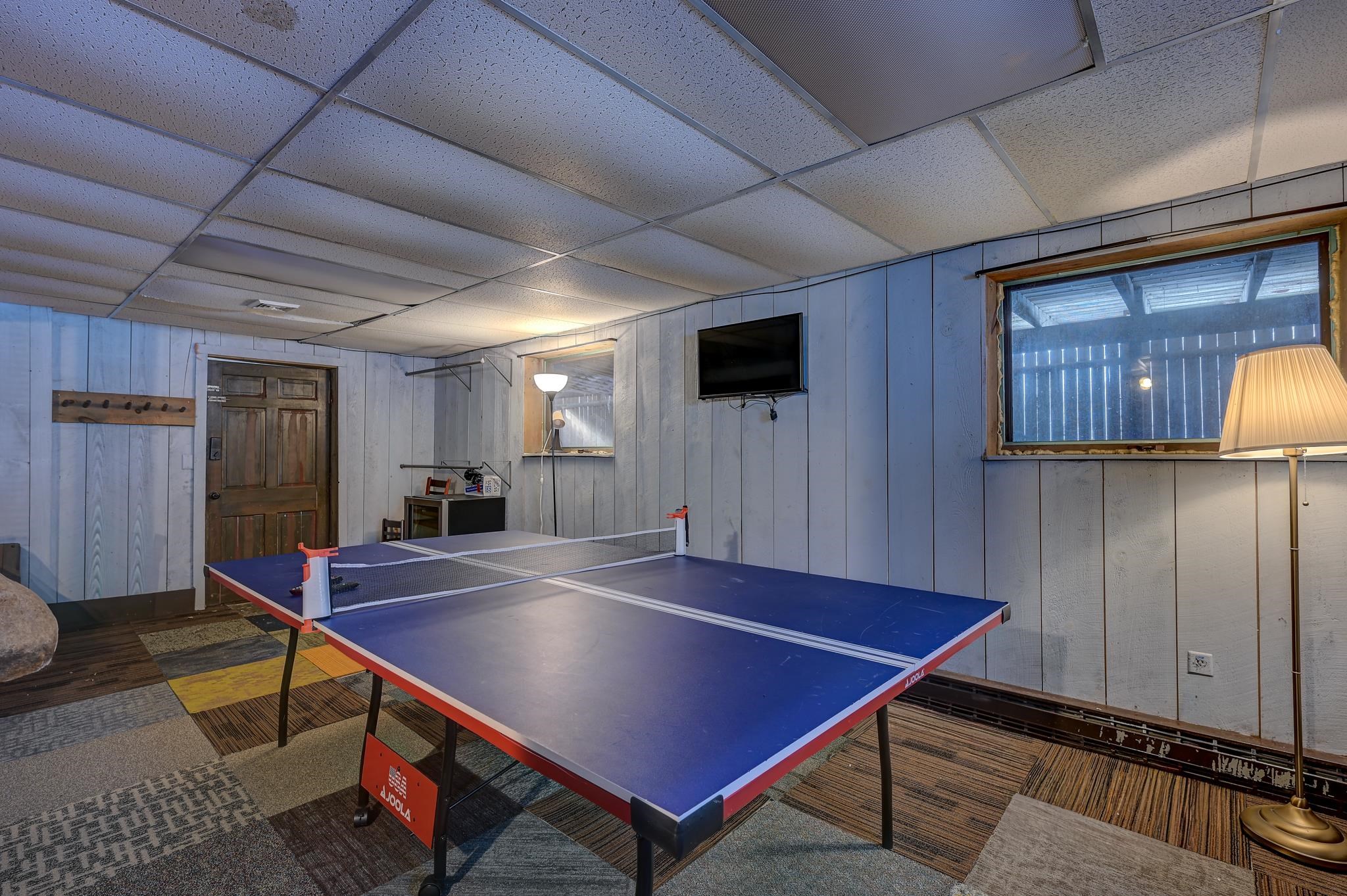 2 Grachen Dr, Madison, NH 03849