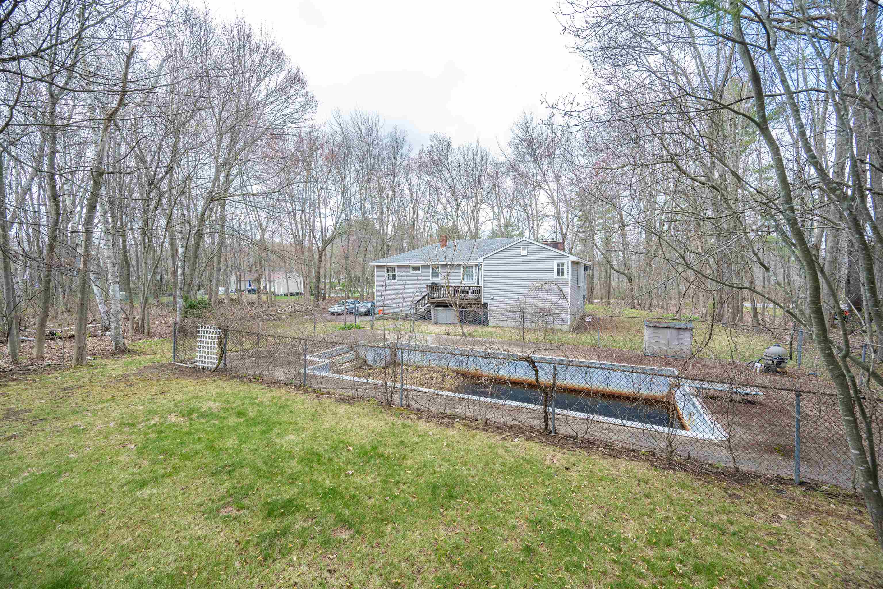 144 N Policy St, Salem, NH 03079