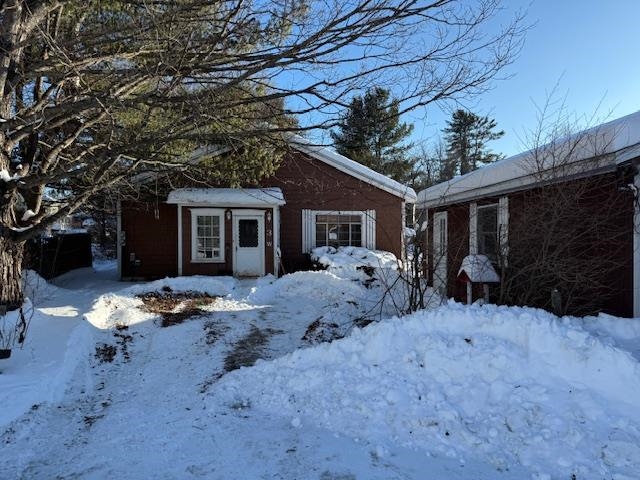 Homes for sale in Newport, NH | 3 Newport Ave, Newport, NH 03773 | MLS# 5075347