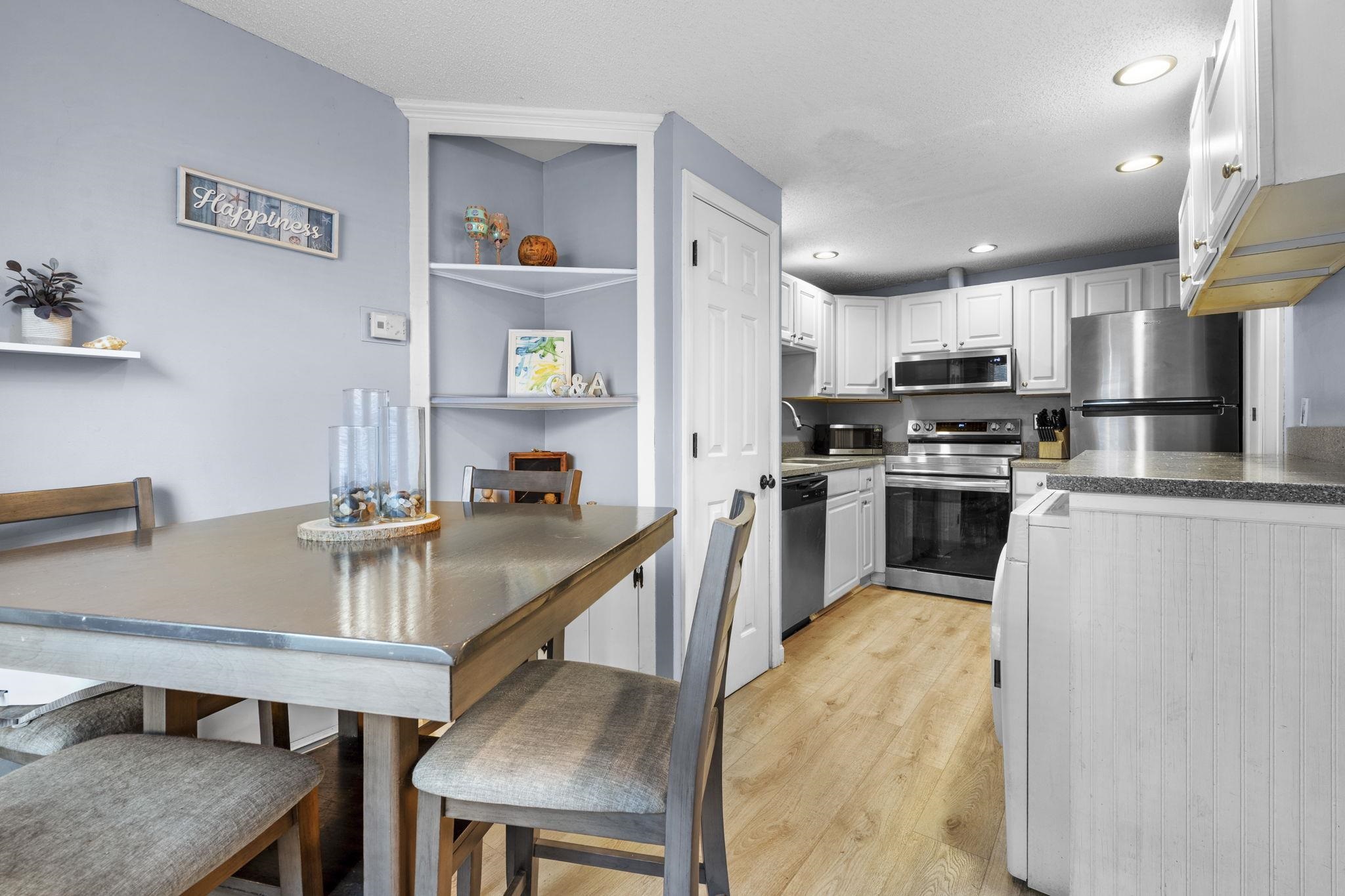 Homes for sale in Dover, NH | 5 Hemlock Frst, Dover, NH 03820 | MLS# 5075360