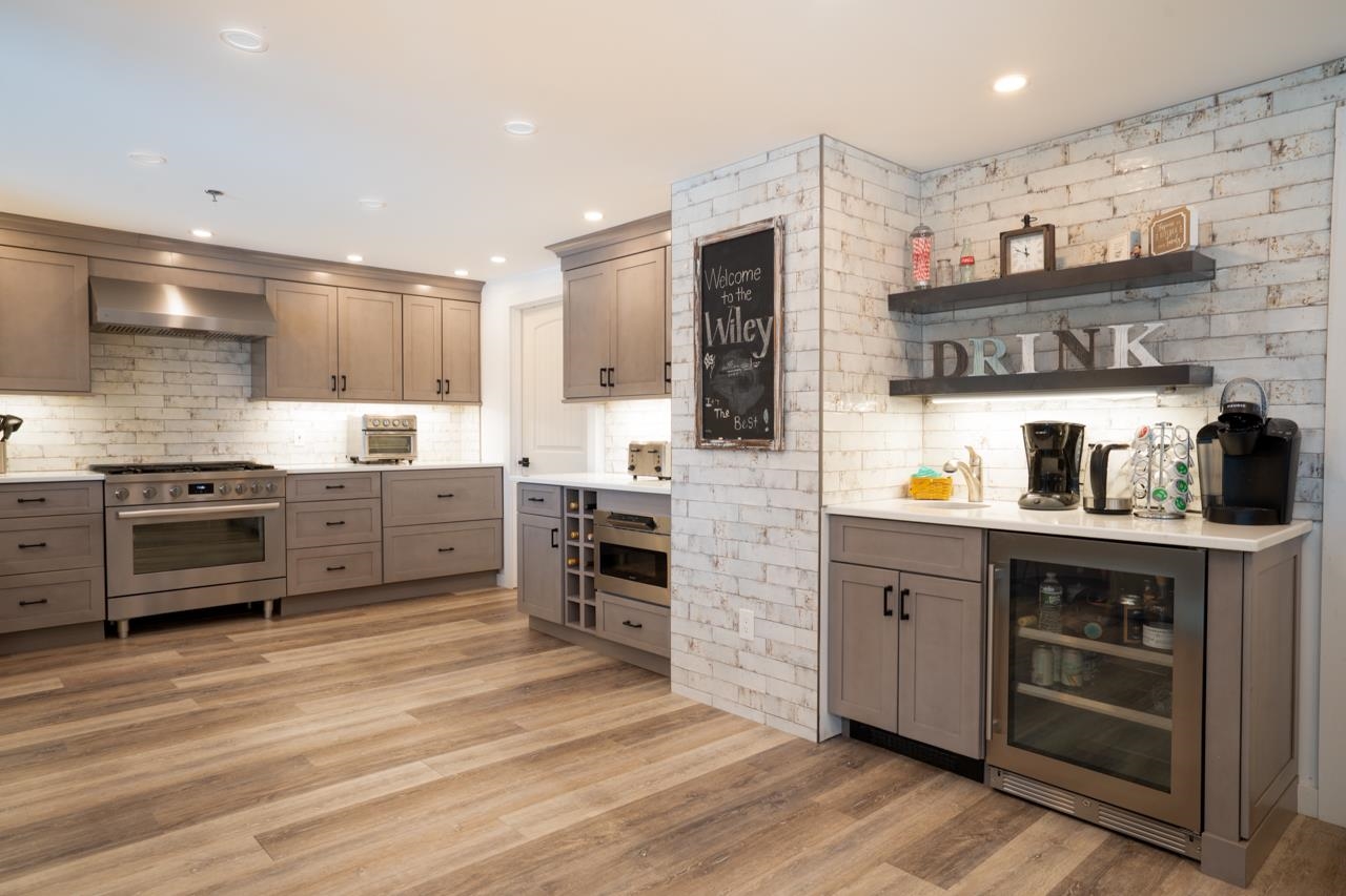 Homes for sale in Peru, VT | 2759 Vt Route 11, Peru, VT 05152 | MLS# 5075373