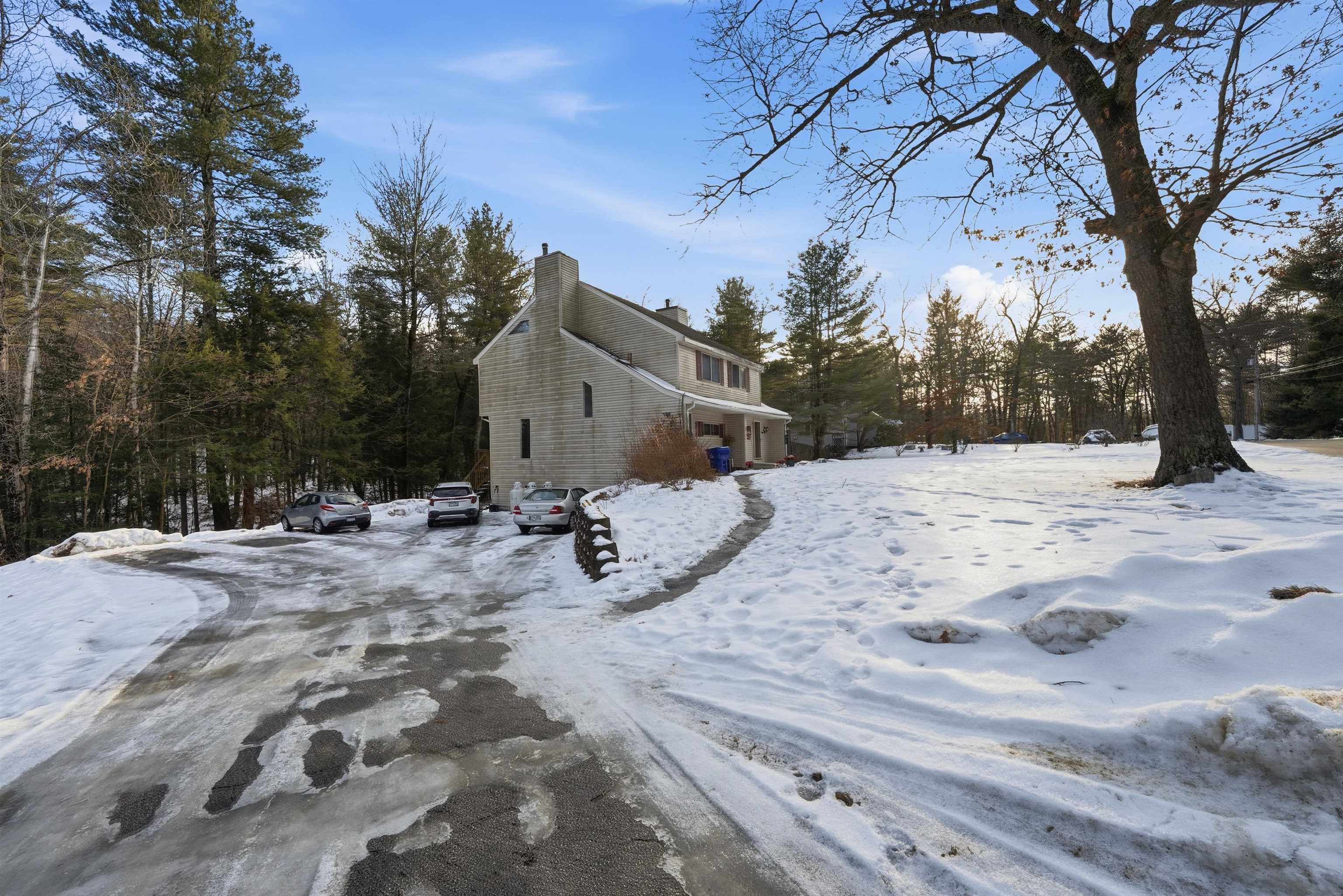 15A David Dr, Hudson, NH 03051