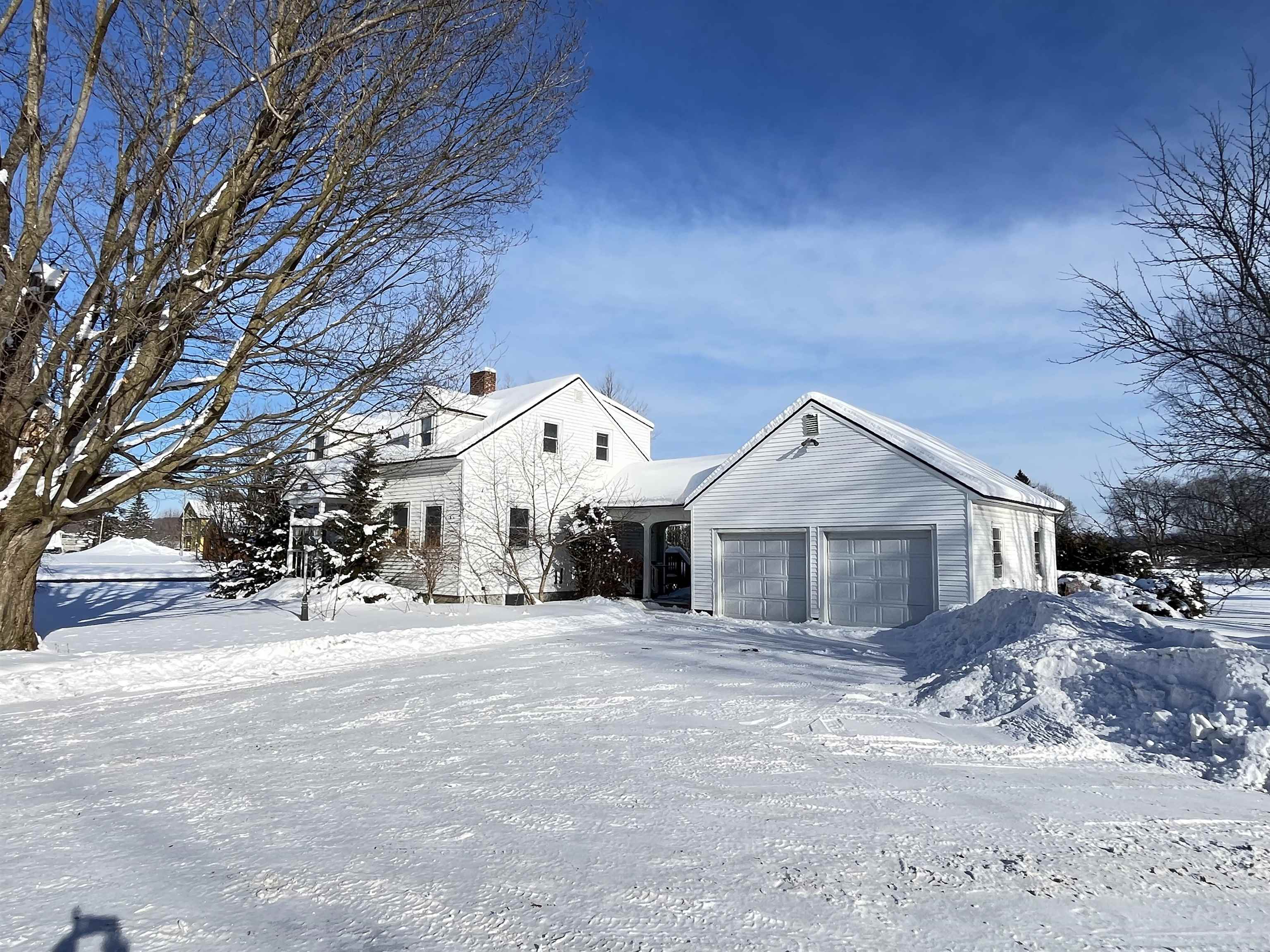 Homes for sale in Derby, VT | 405 Main St, Derby, VT 05829 | MLS# 5075394