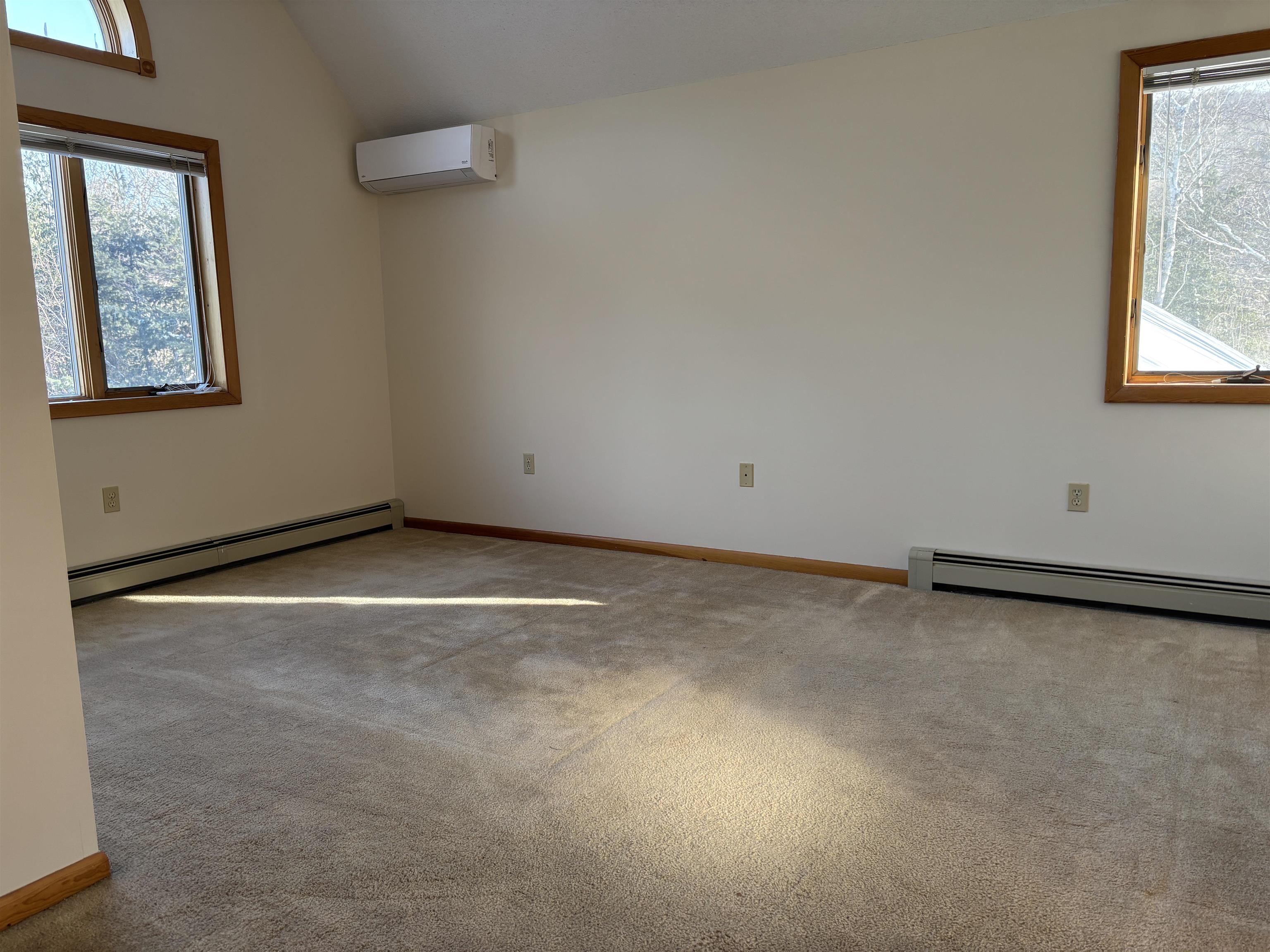 20 Merrill Rd, Campton, NH 03223