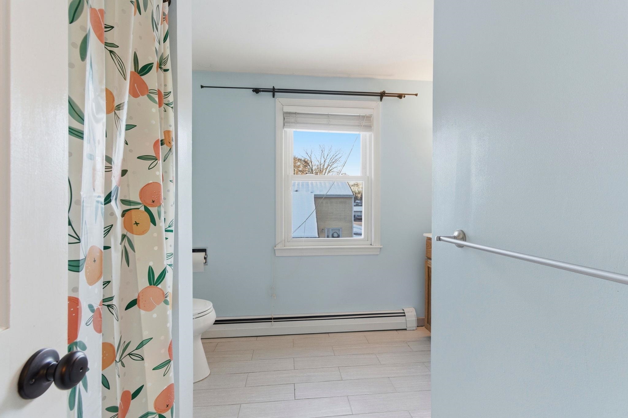 7 Bradford St, Nashua, NH 03063