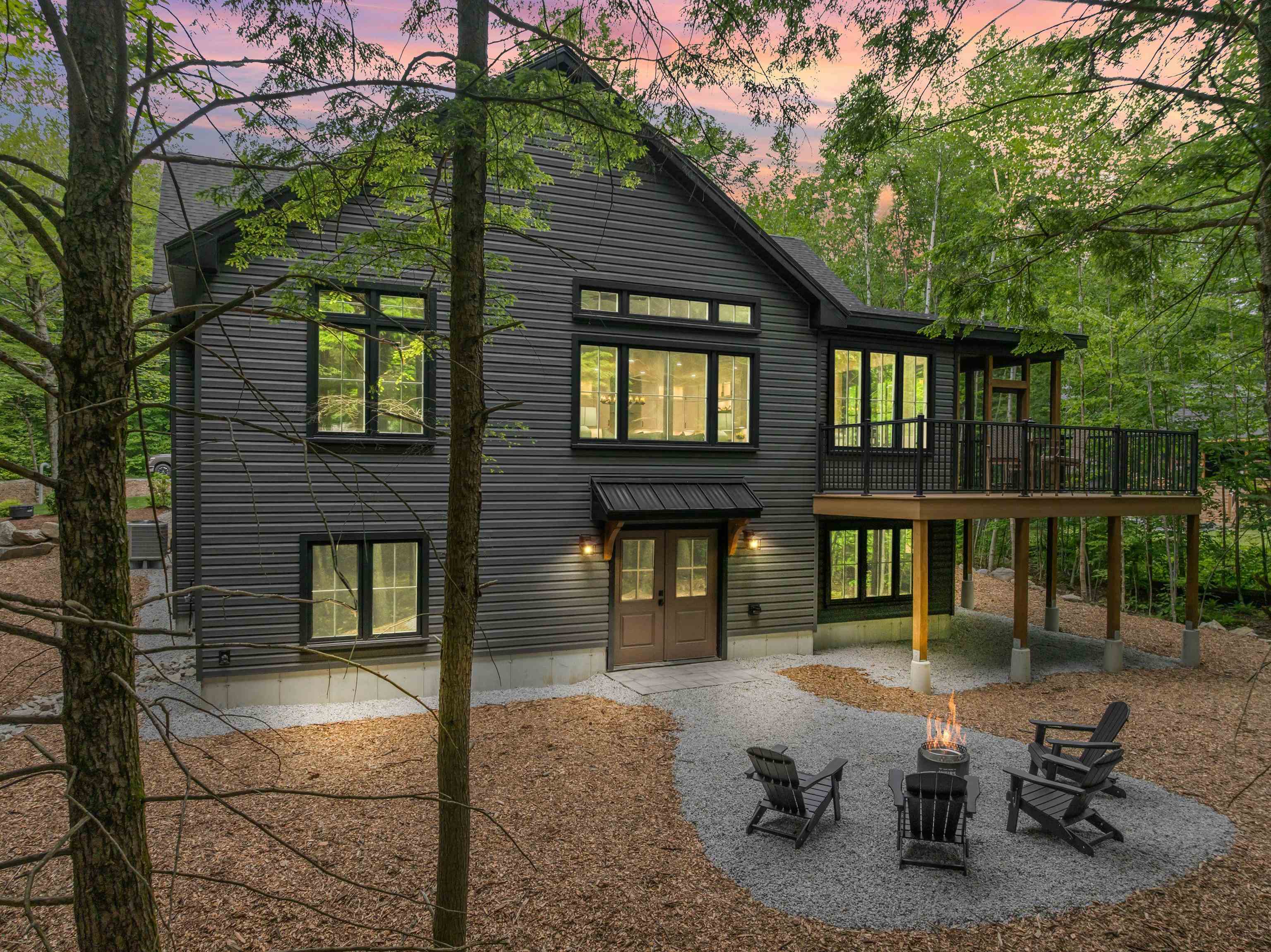 44 Valley Rd, Tuftonboro, NH 03816