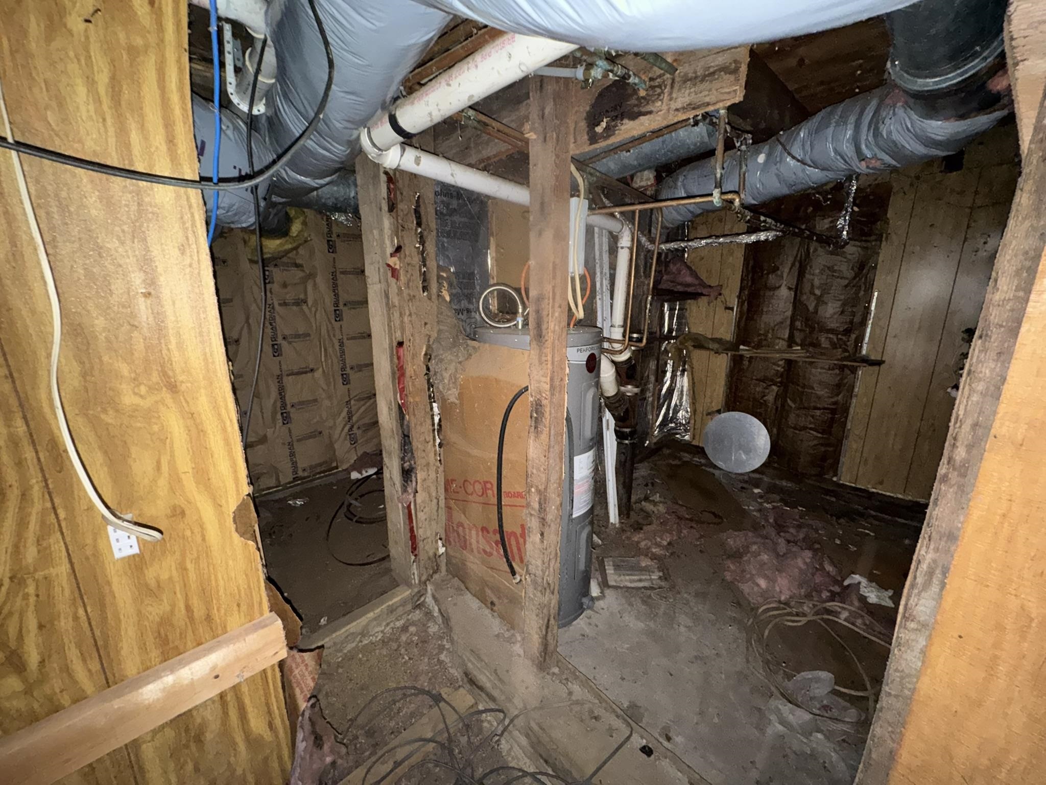 52 Elm St, Goffstown, NH 03045