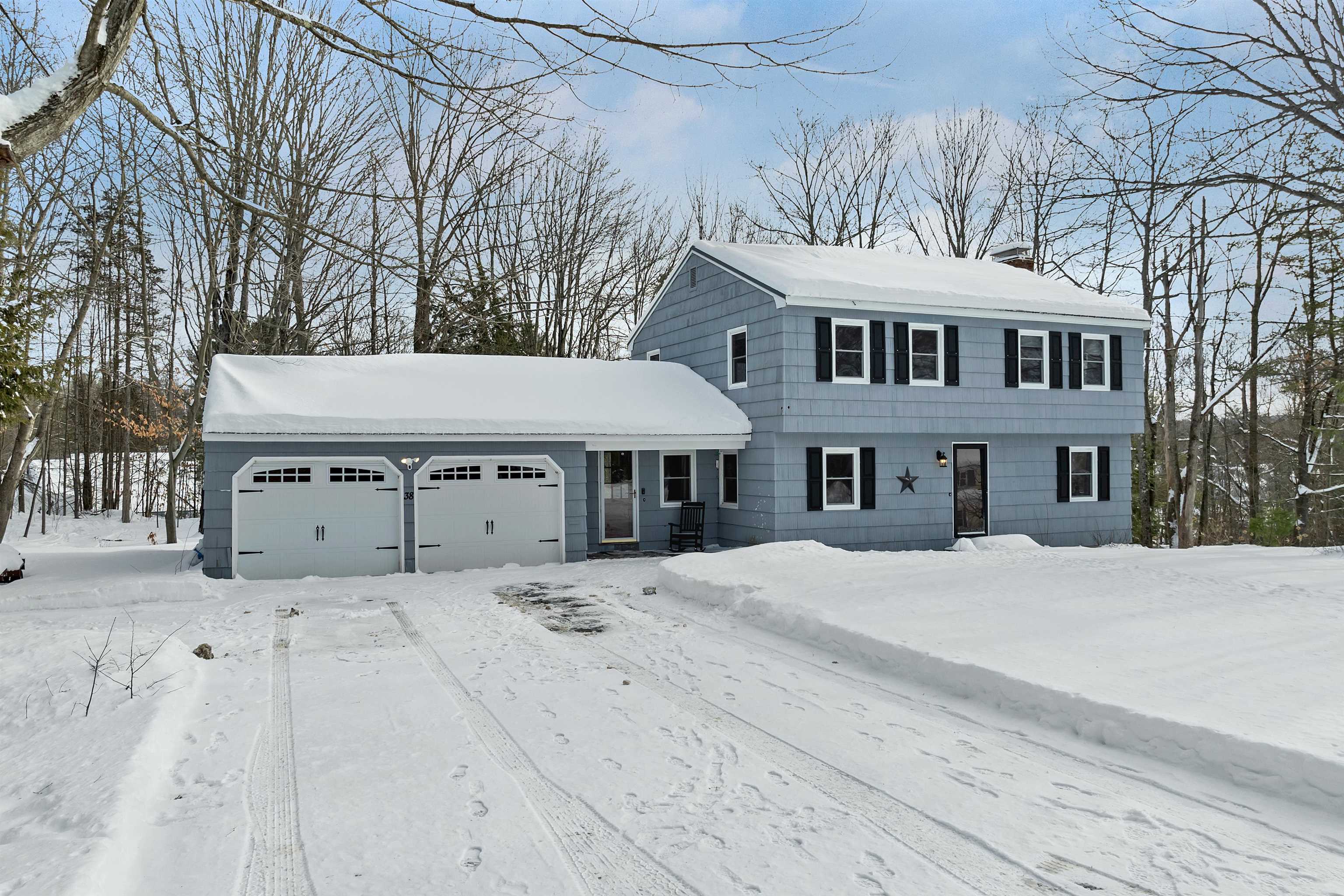 38 Lynnewood Rd, Laconia, NH 03246
