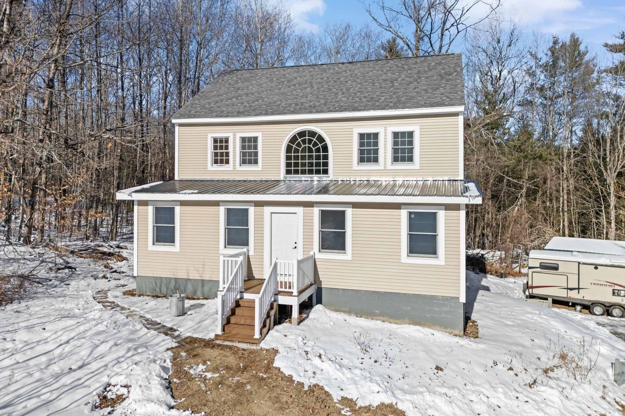 738 Old Hillsboro Rd, Henniker, NH 03244