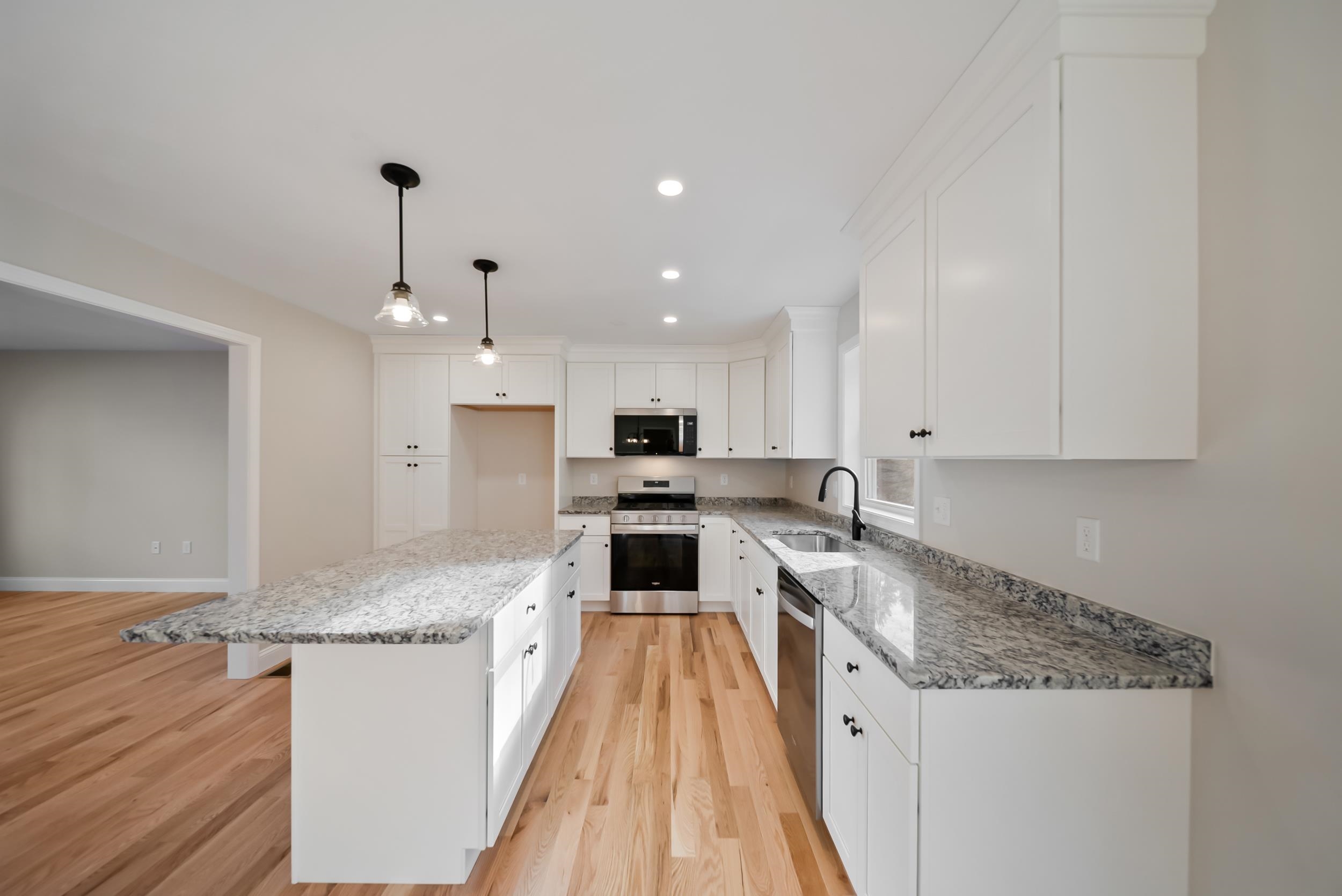 53A Kimball Hill Rd, Hudson, NH 03051