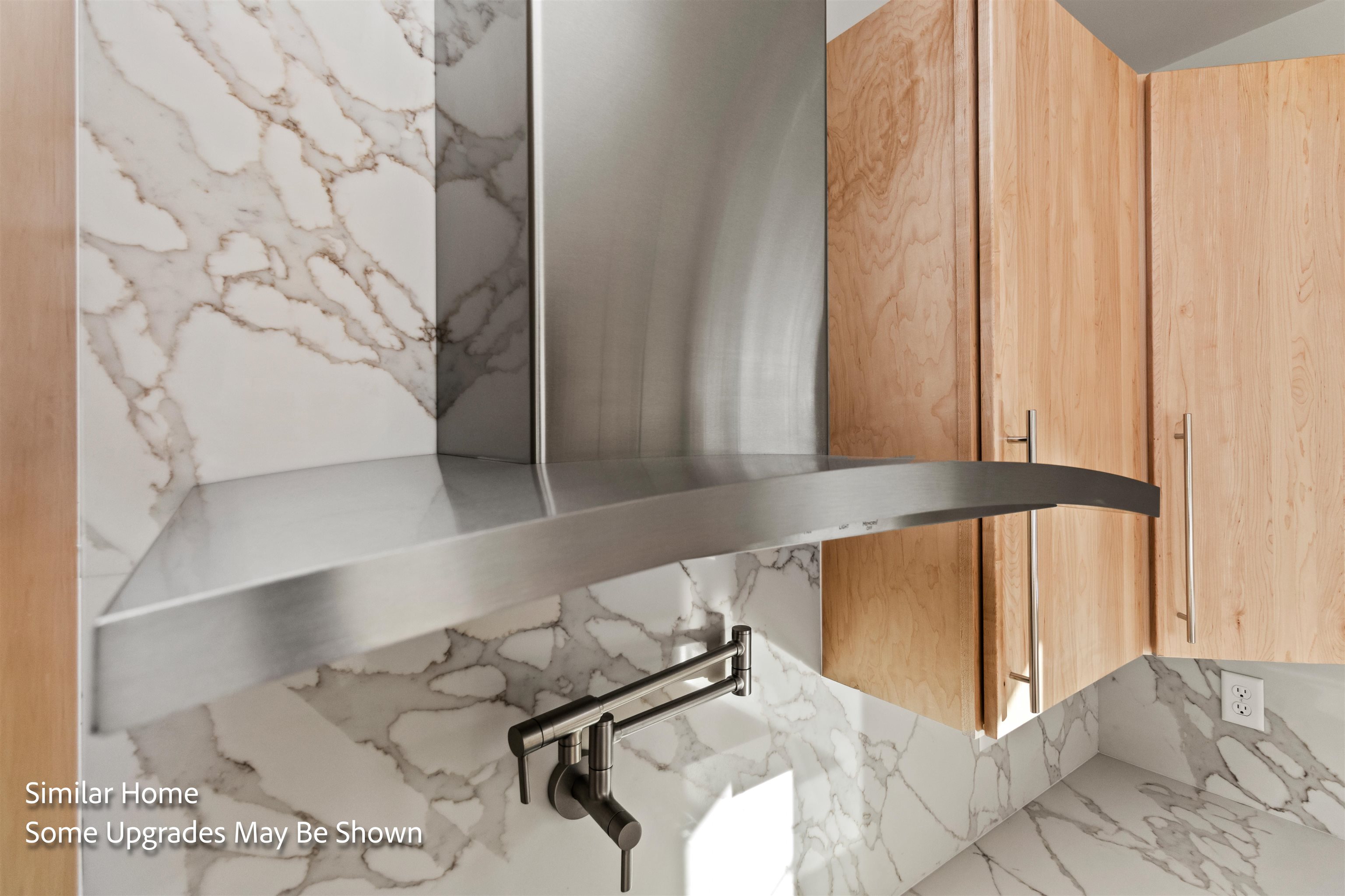 45 Shearwater Dr, Portsmouth, NH 03801