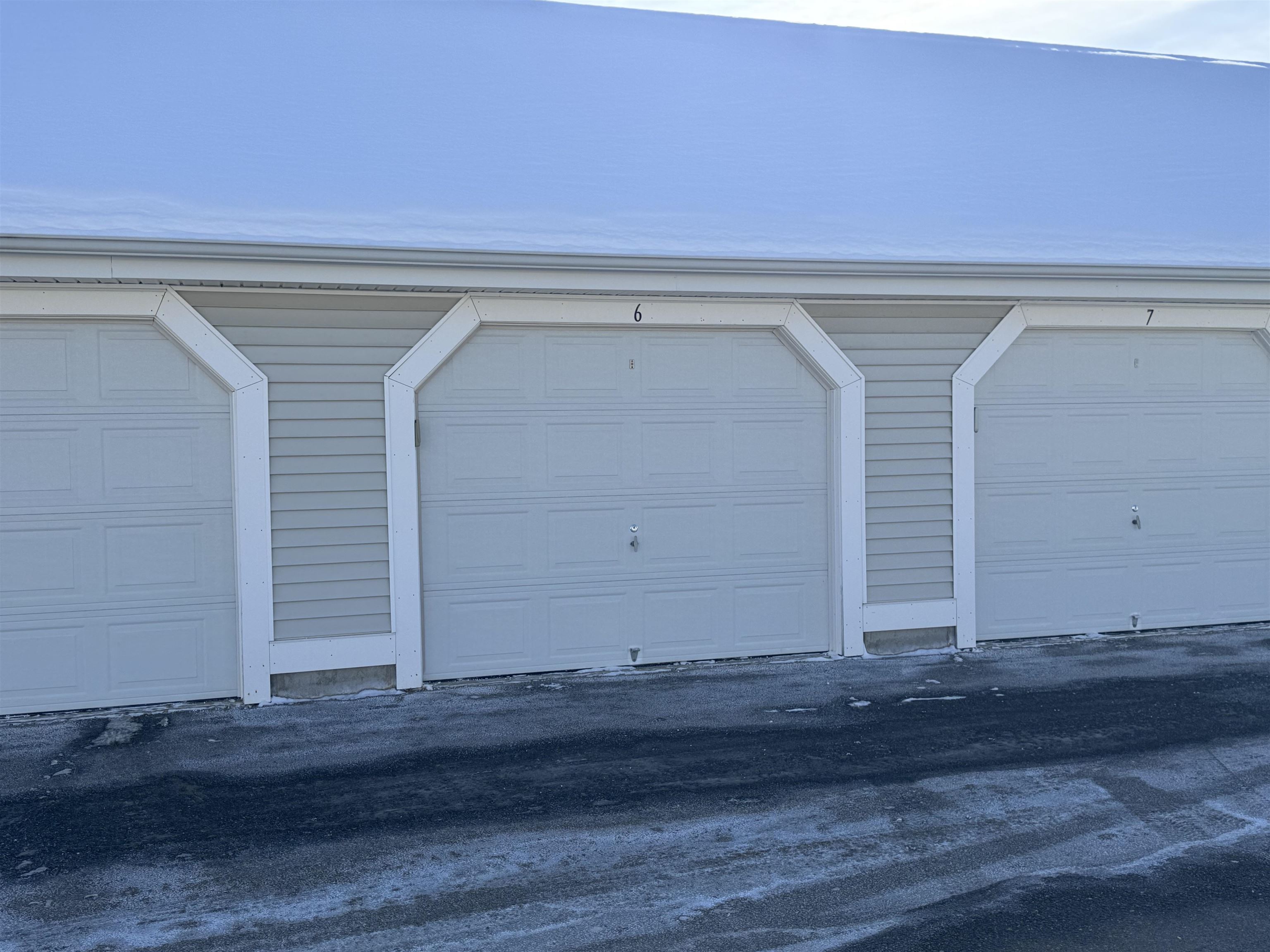 306 River Grant Dr #306, Hopkinton, NH 03229