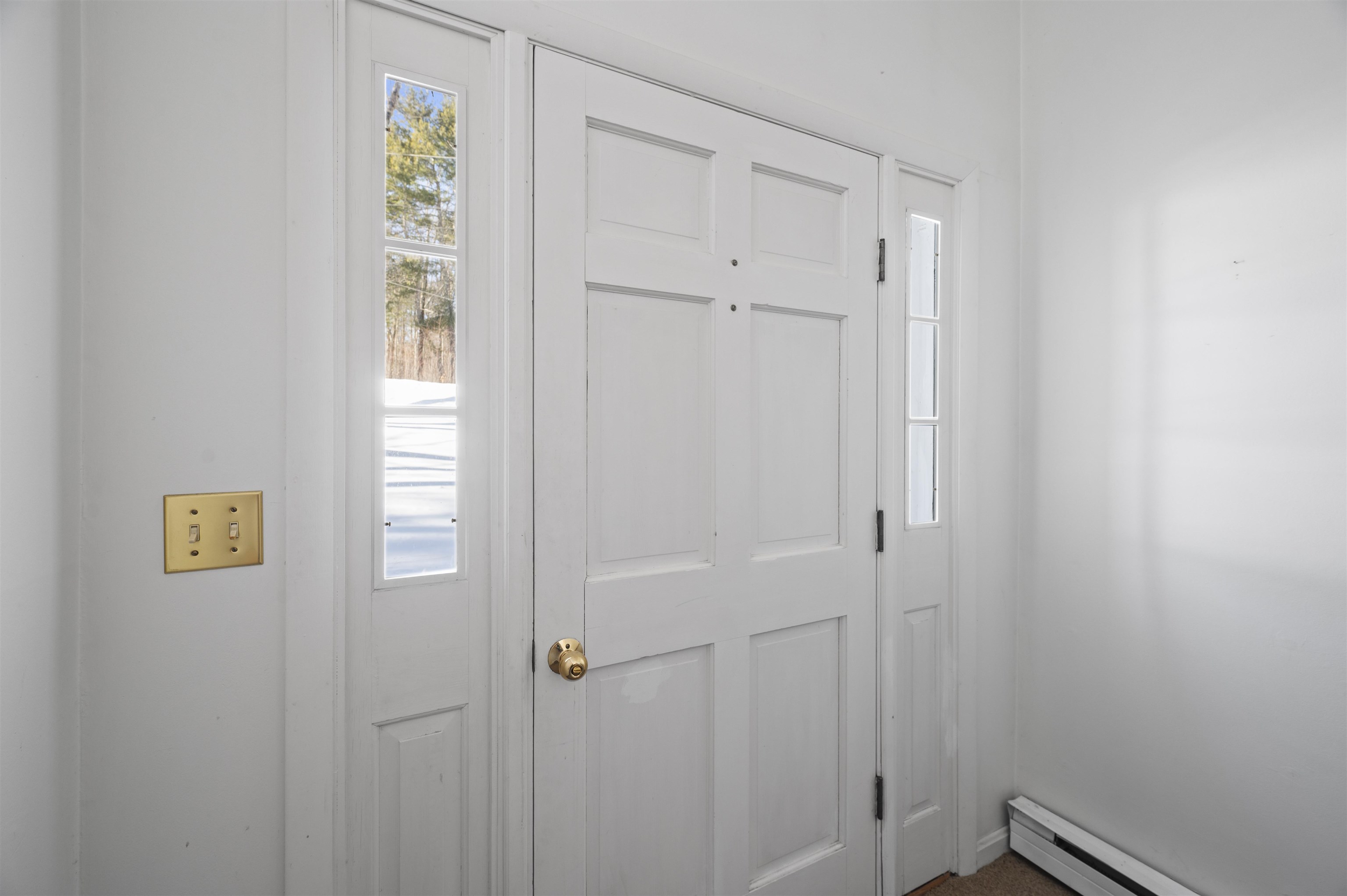 7 Birch Dr, Newmarket, NH 03857