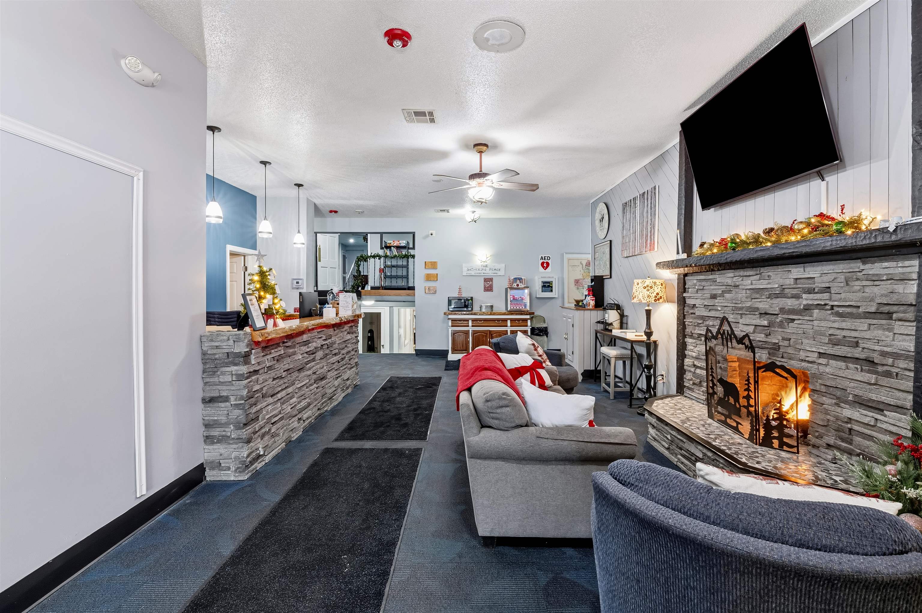 2955 White Mountain Hw, Conway, NH 03860