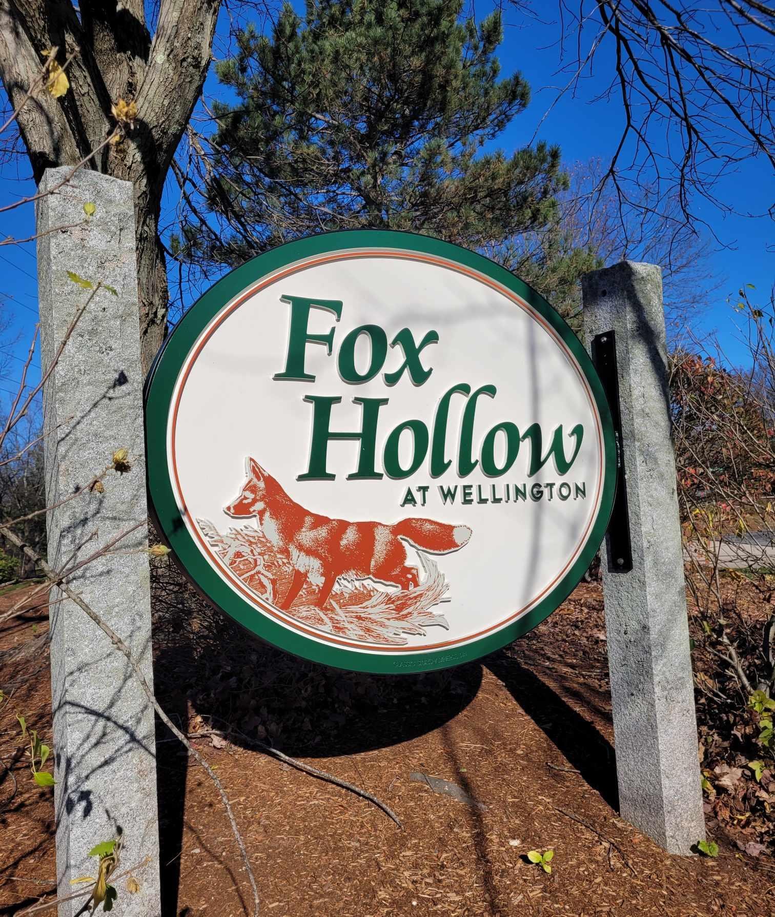 547 Fox Hollow Way, Manchester, NH 03104