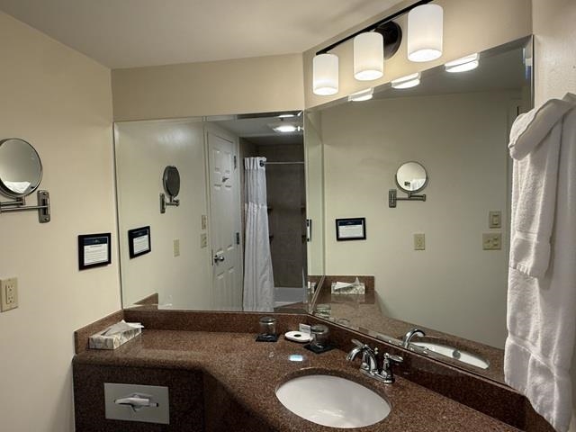 90 Loon Mountain Rd, Lincoln, NH 03251