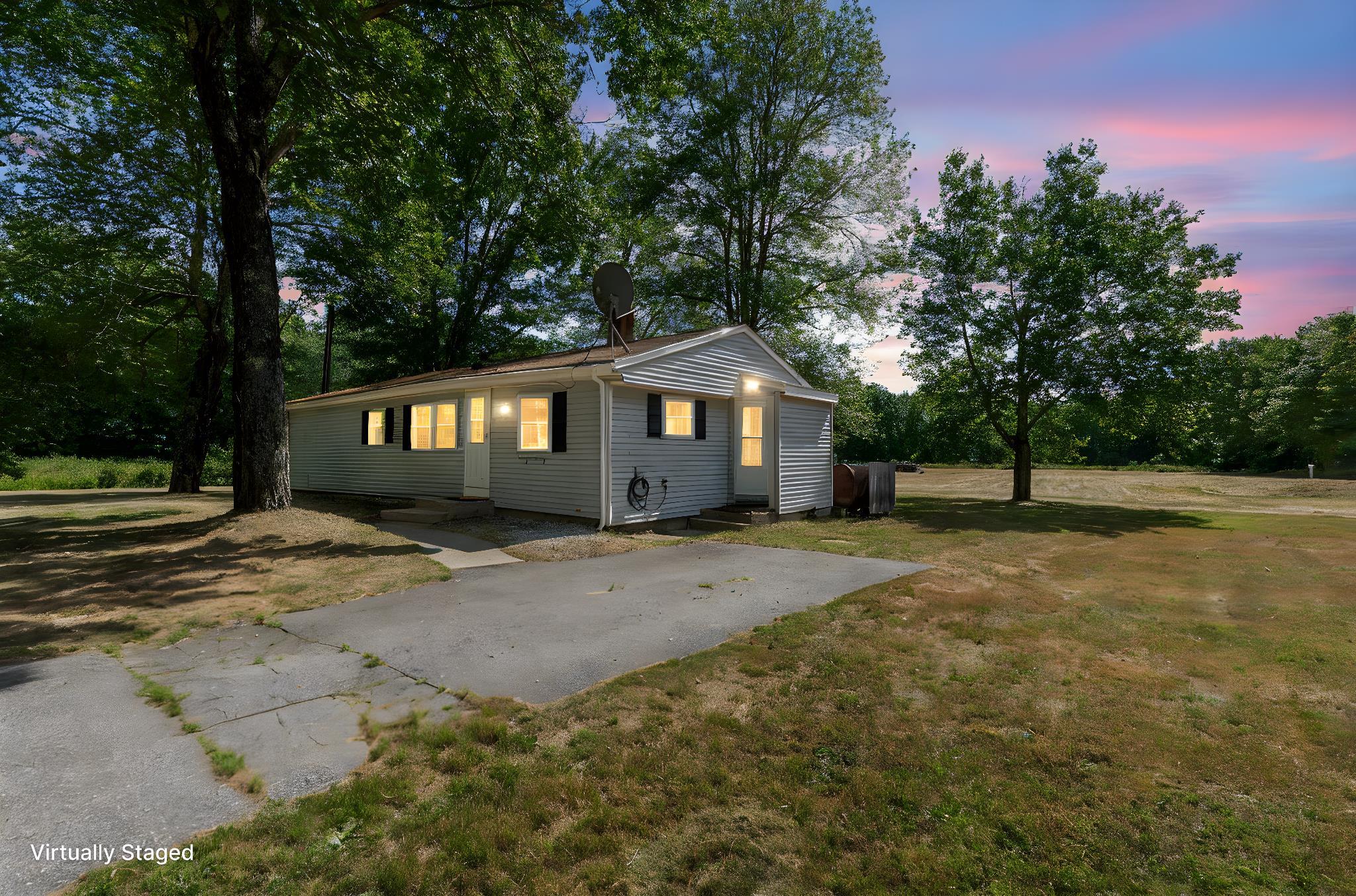 395 Greenhill Rd, Barrington, NH 03825