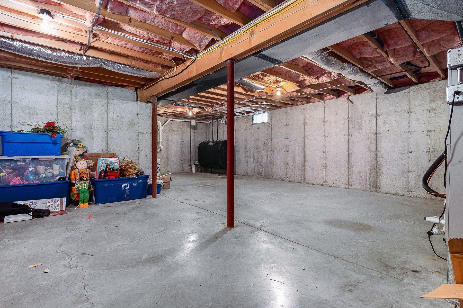 Homes for sale in Rochester, NH | 45 Kinsale Dr, Rochester, NH 03868 | MLS# 5075545