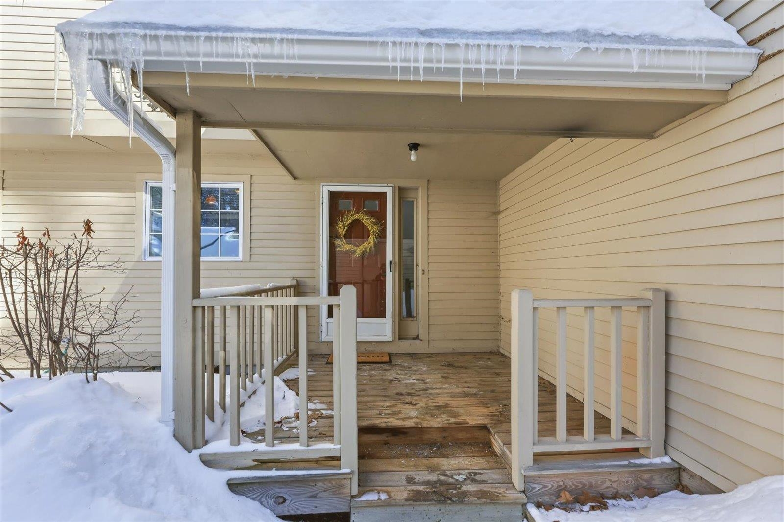 29 Perry Ln, Swanzey, NH 03446