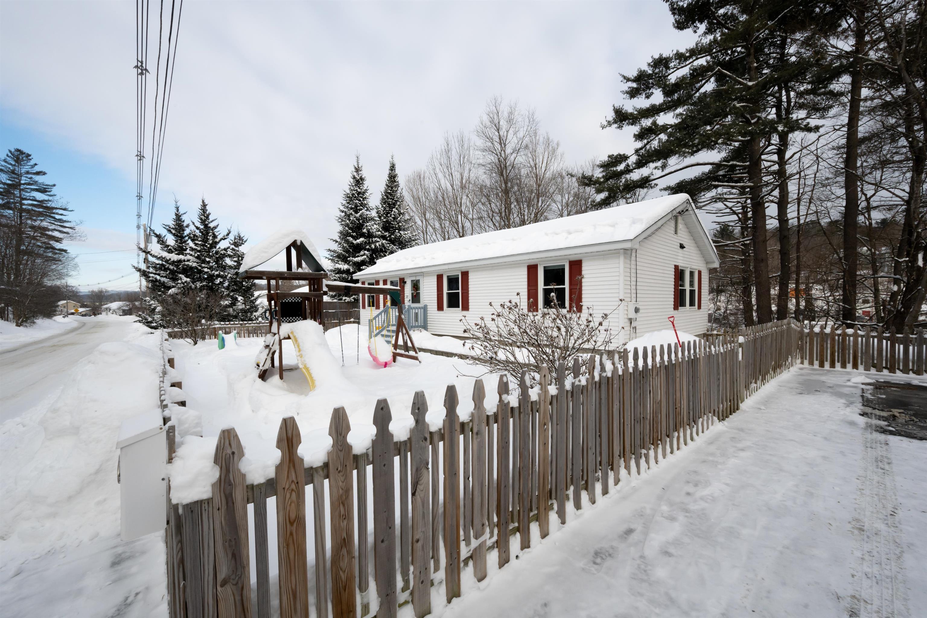 22 Dulac St, Lebanon, NH 03766