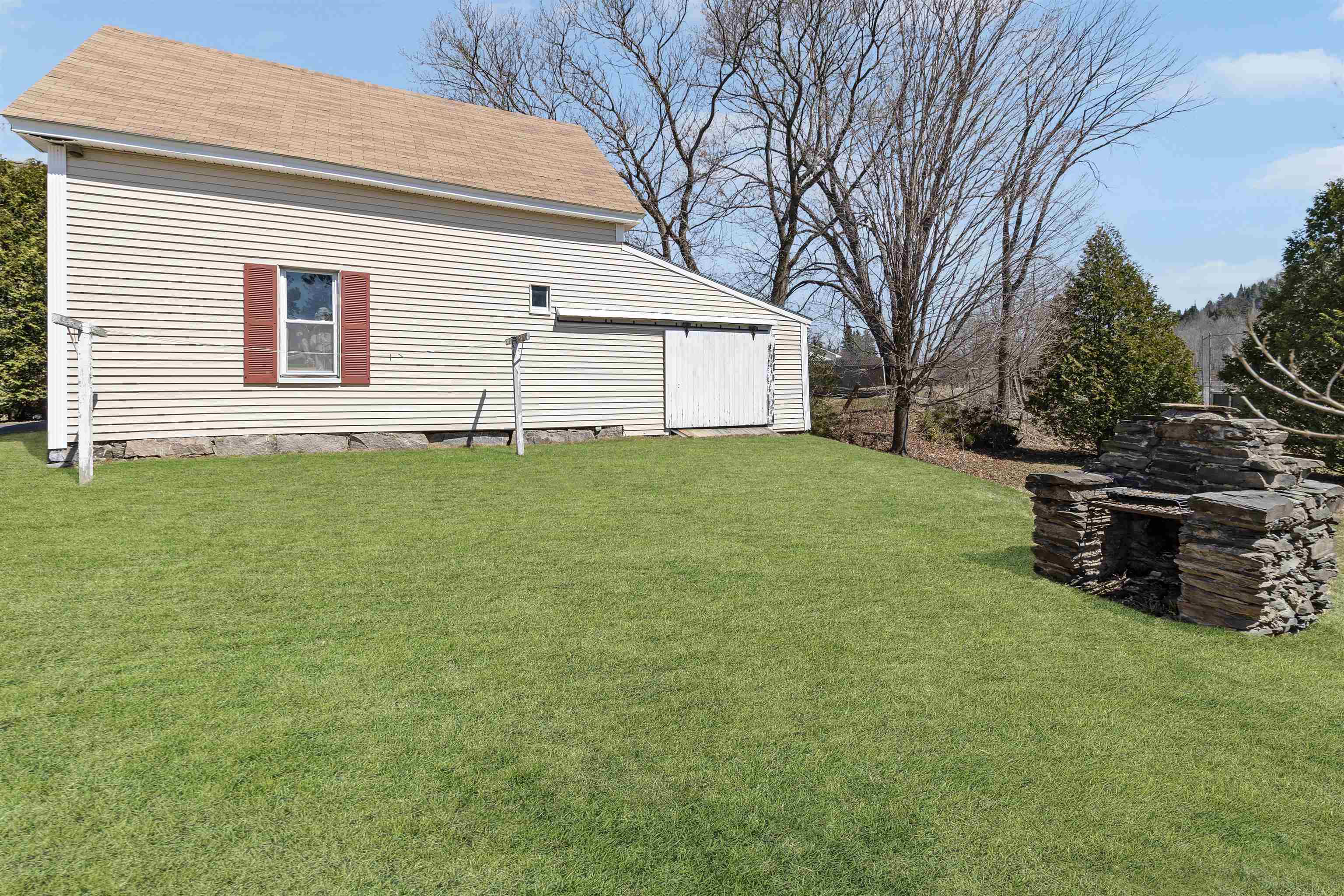 59 Colby St, Colebrook, NH 03576