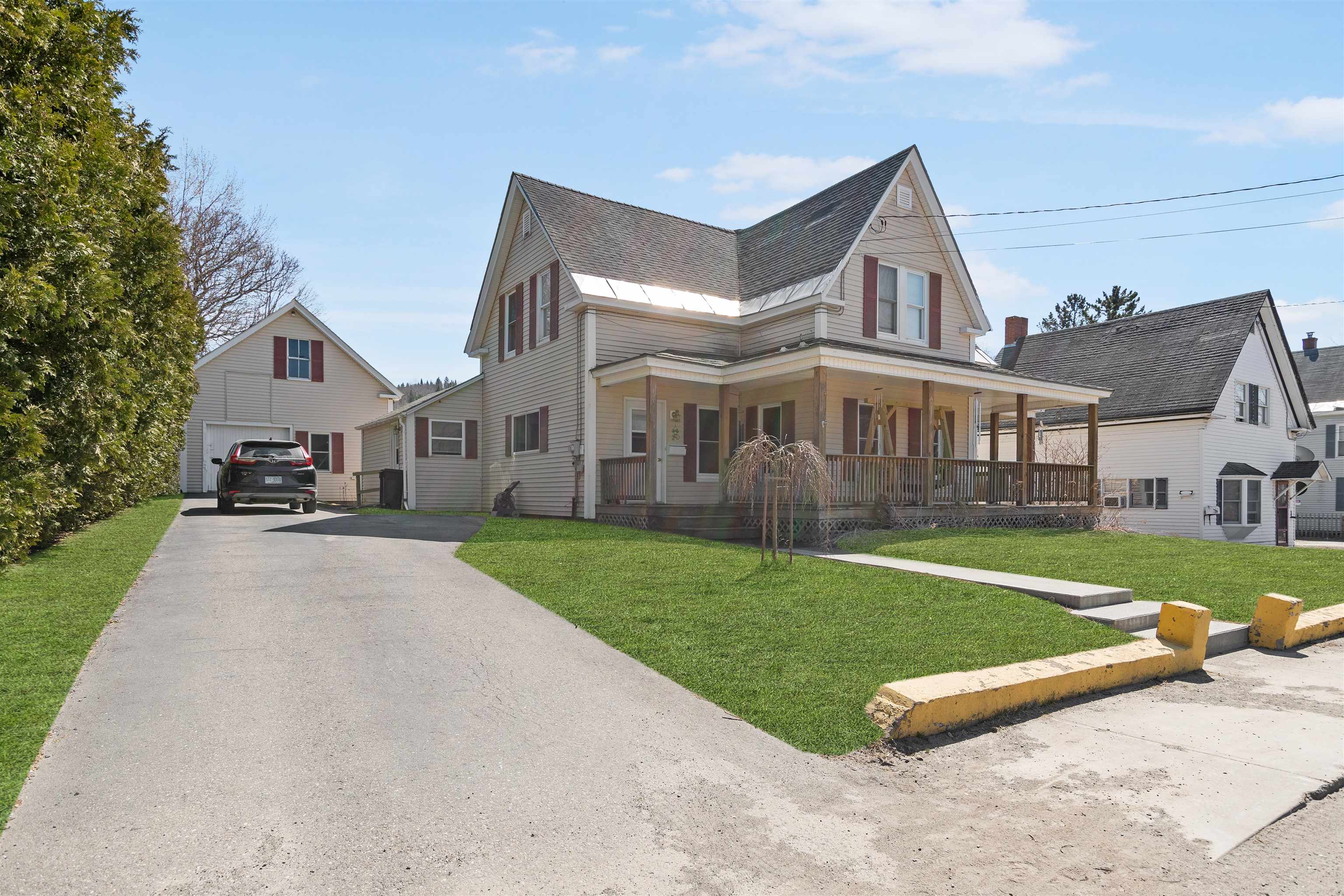 59 Colby St, Colebrook, NH 03576