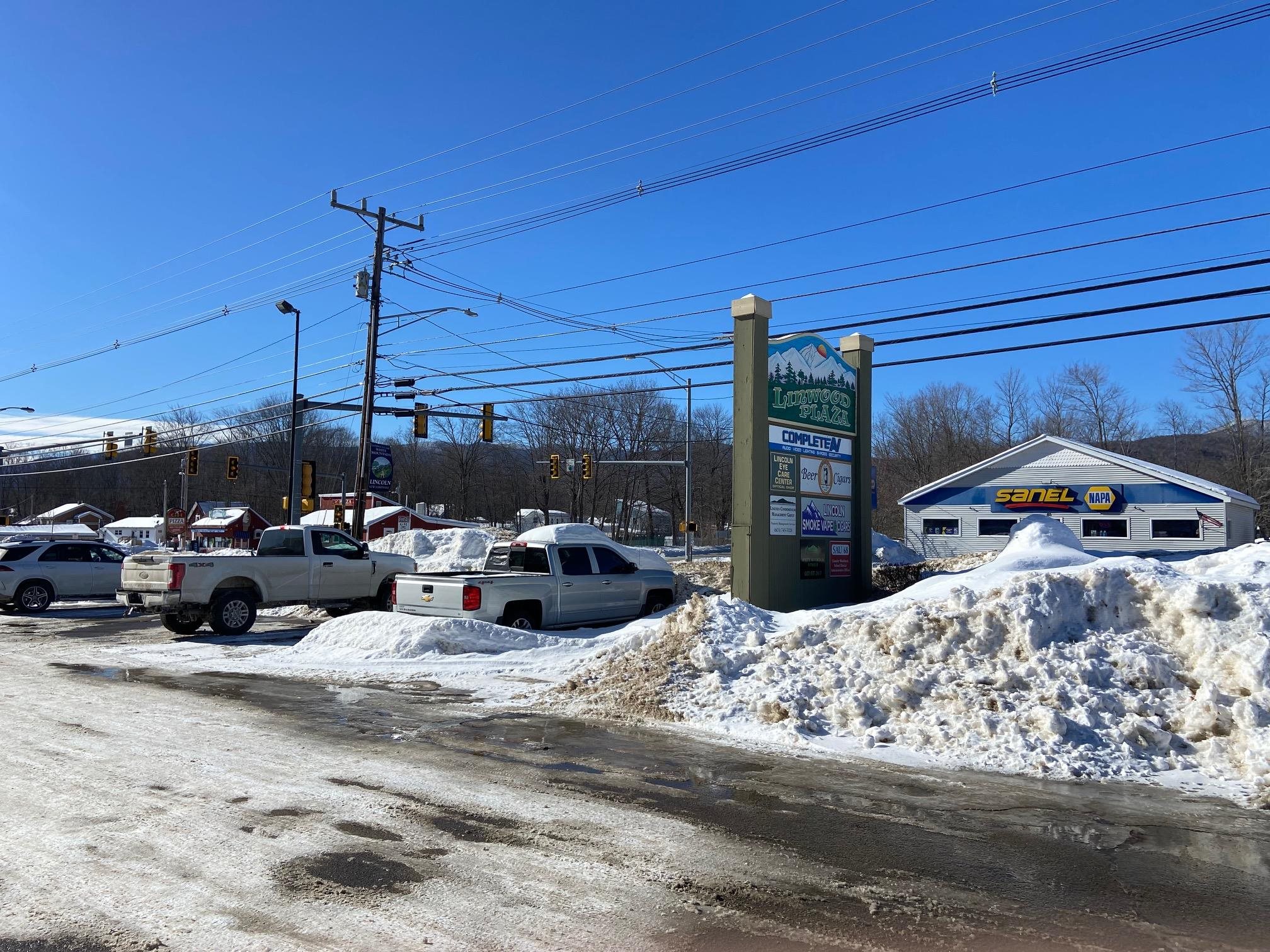 78 Main St, Lincoln, NH 03251