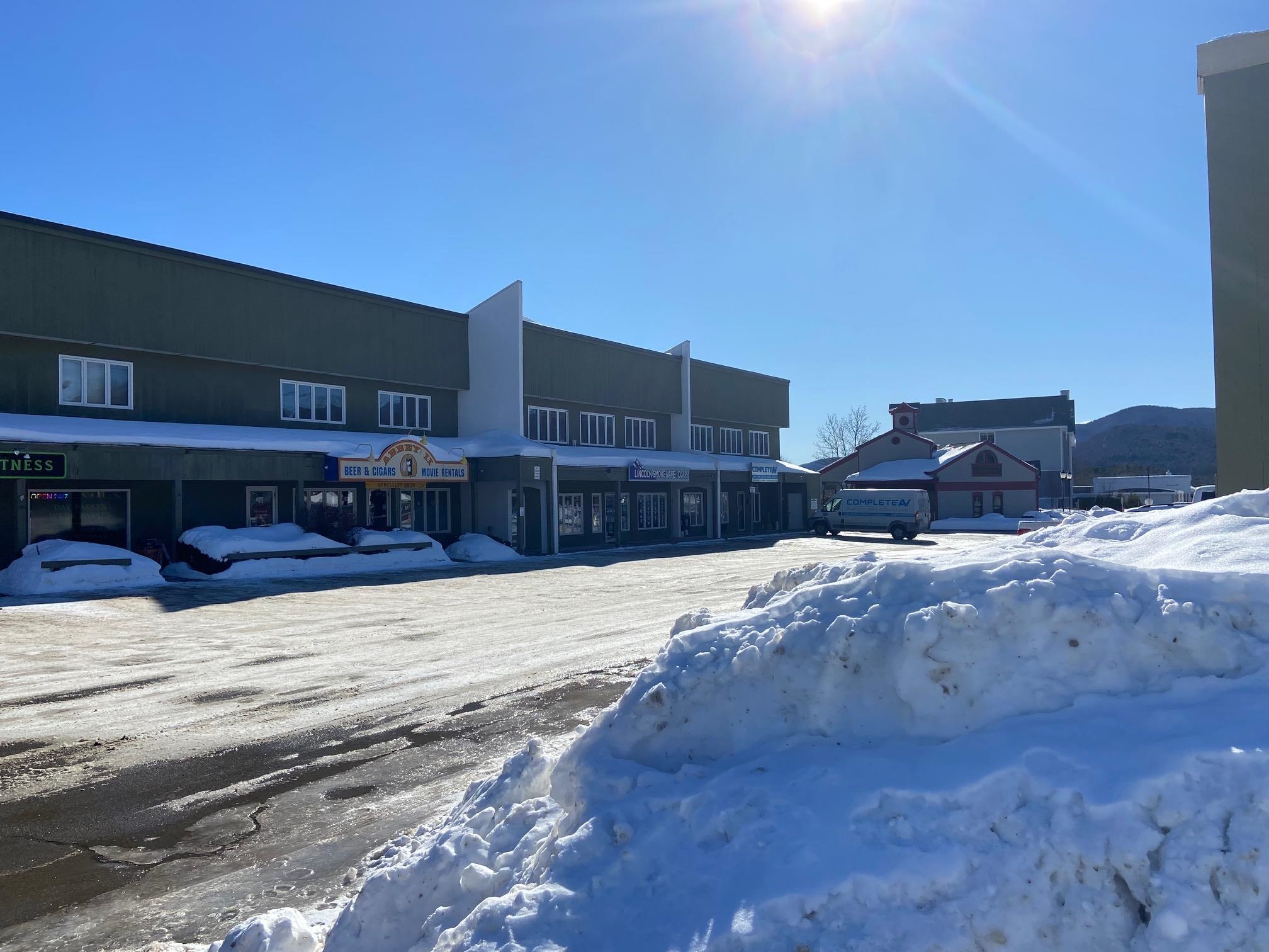 78 Main St, Lincoln, NH 03251