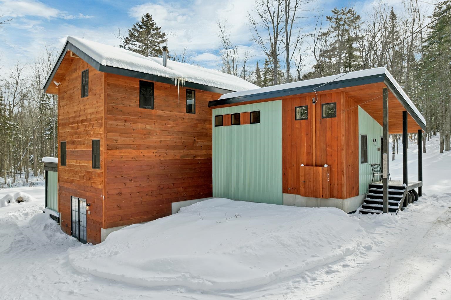 682 Philbrick Hill Rd, Springfield, NH 03284