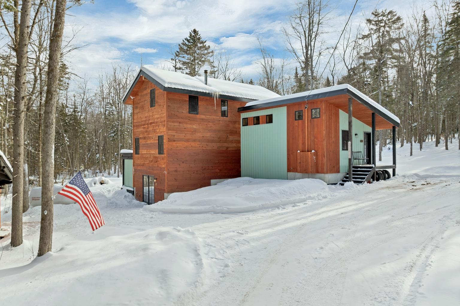 682 Philbrick Hill Rd, Springfield, NH 03284