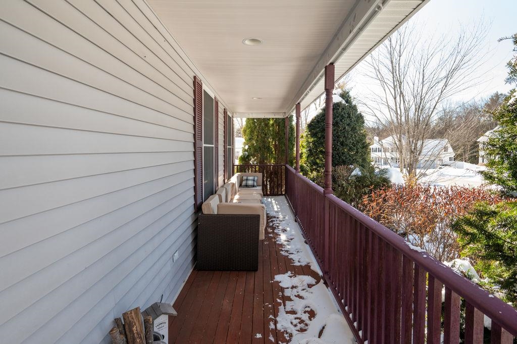 6 Alder Creek Ln, Rochester, NH 03867