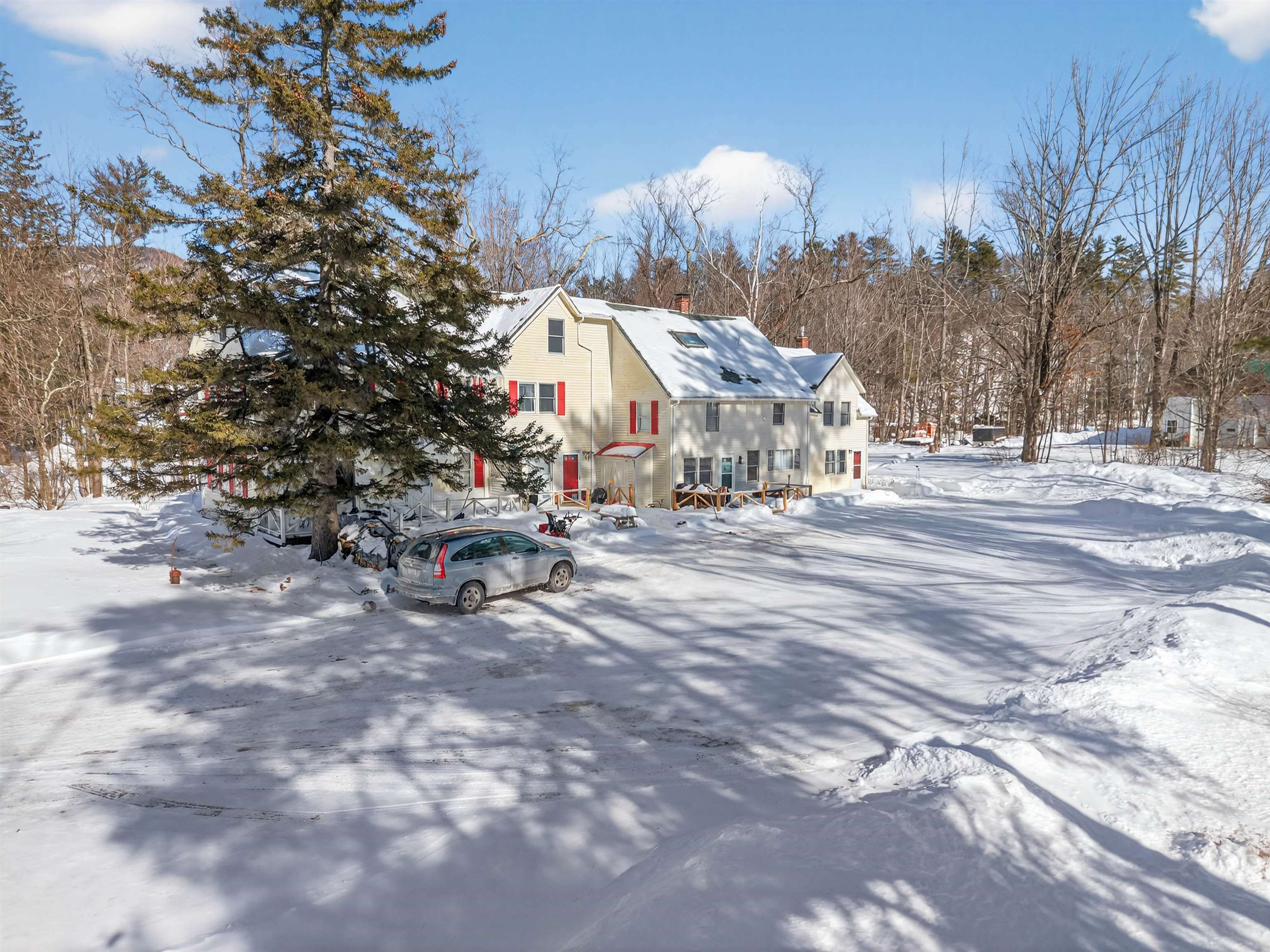 378 New Hampshire Route 16a, Bartlett, NH 03845