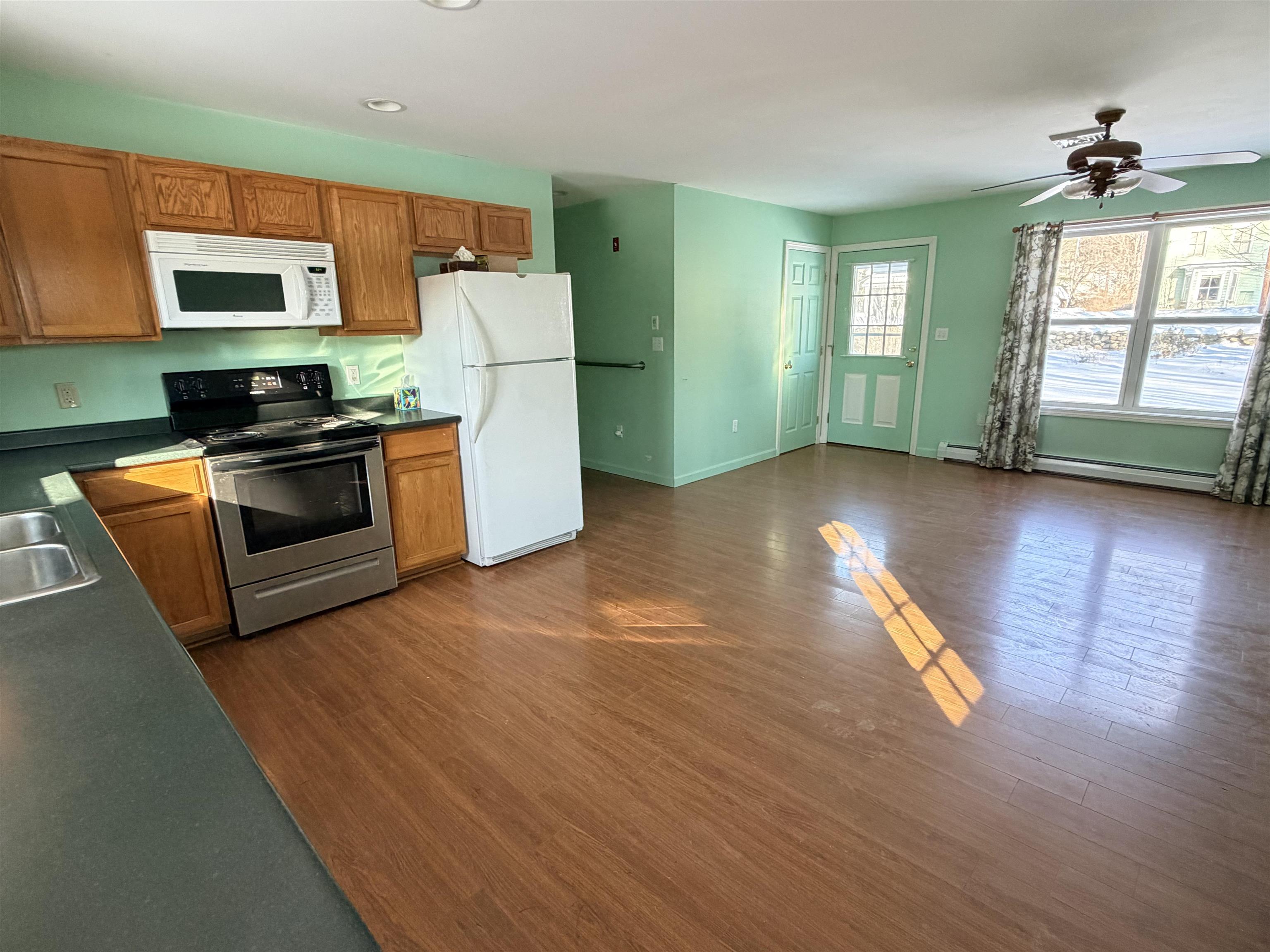 55 River St, Alstead, NH 03602