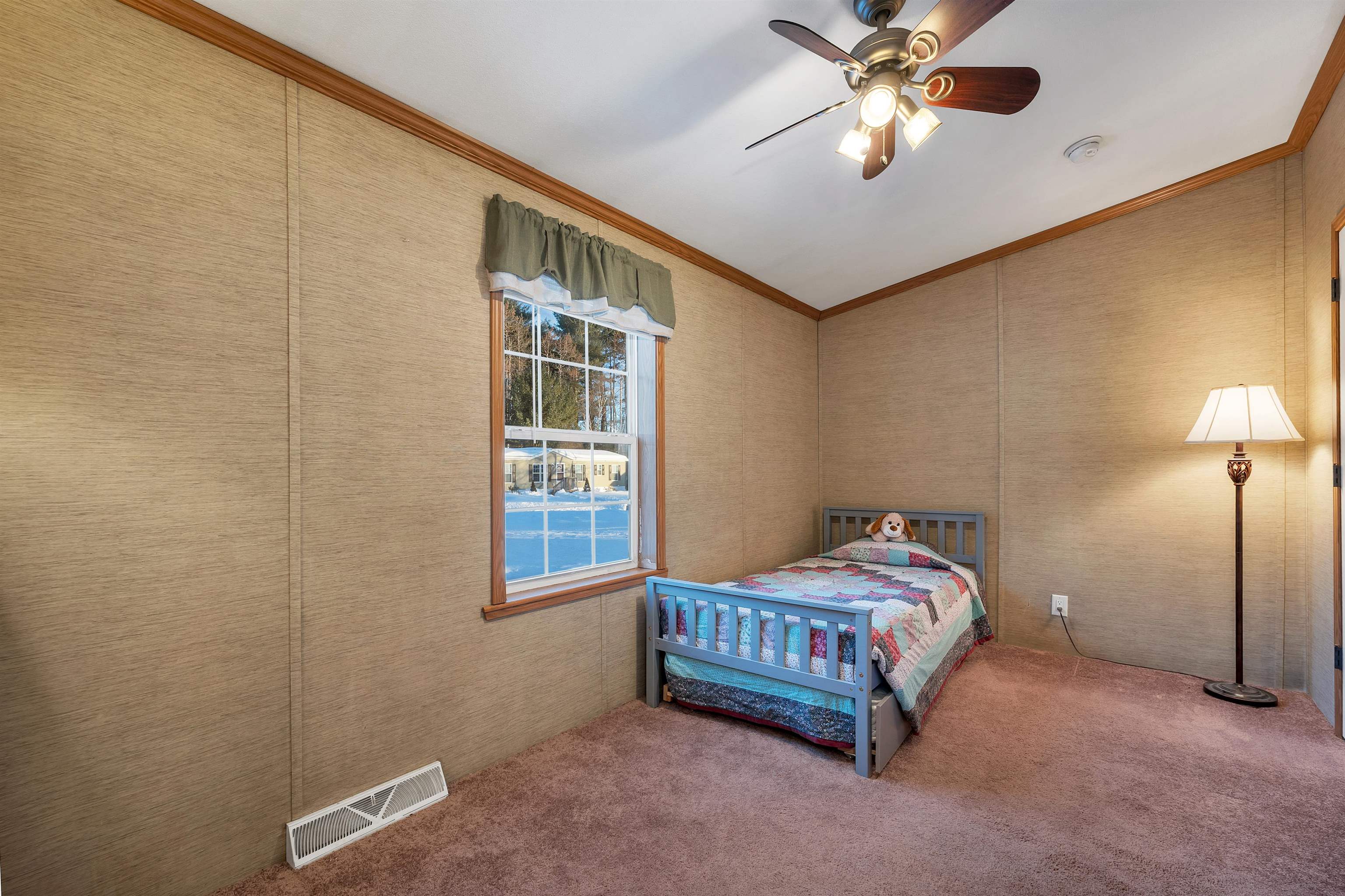 9 Slate Rn, North Hampton, NH 03862