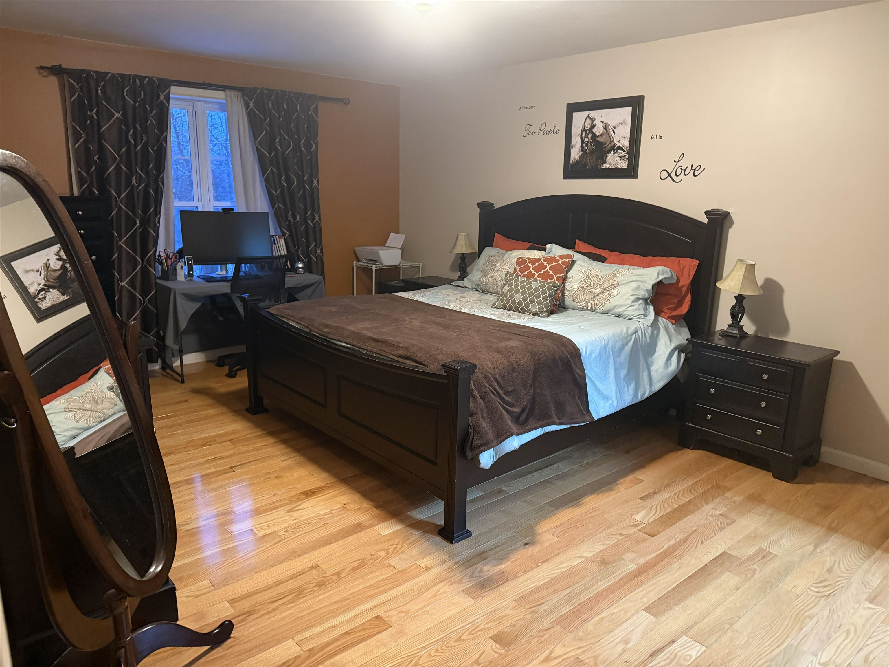 10 Harvard Ave, Auburn, NH 03032-3985