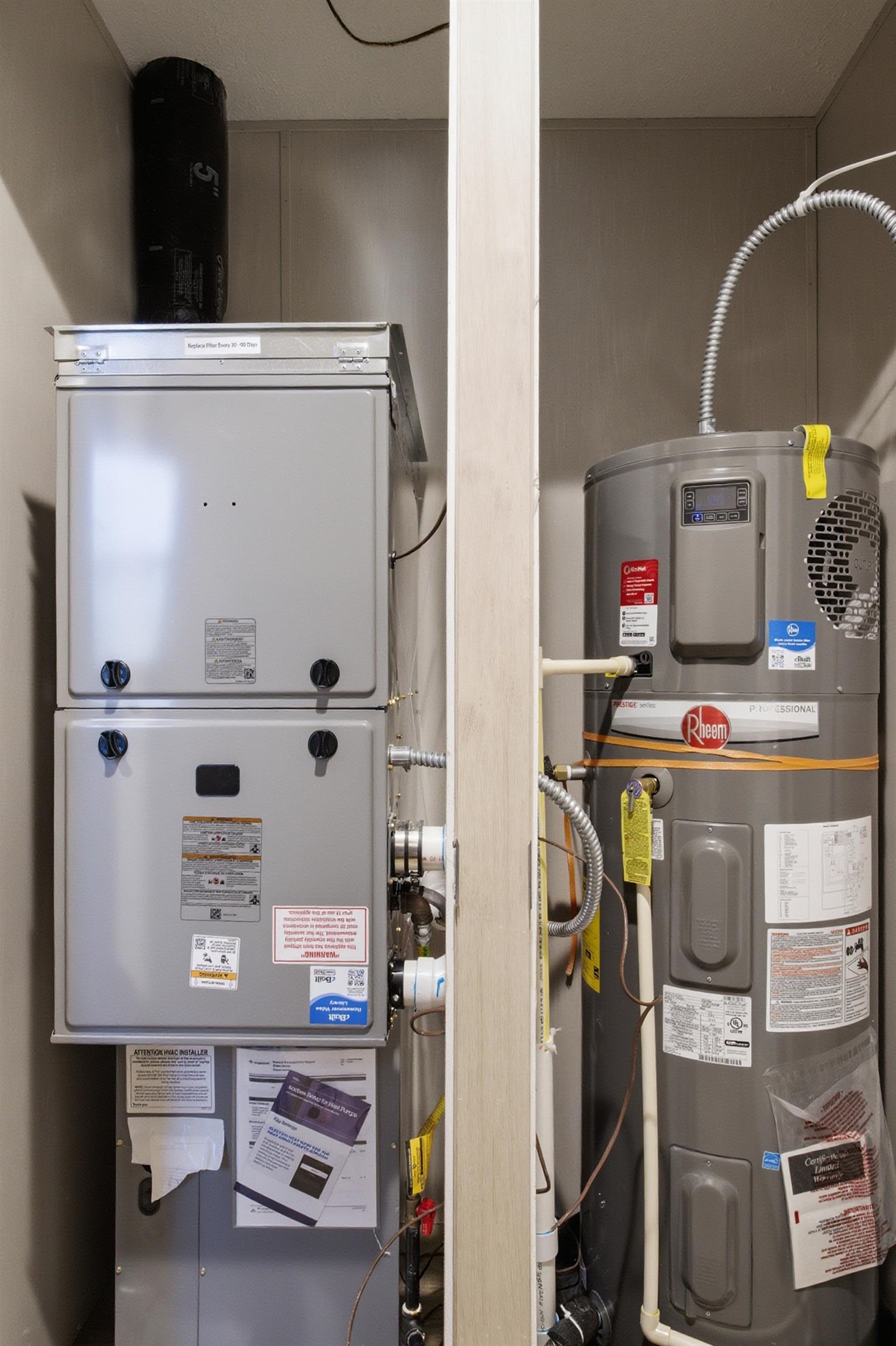 27 Bond St, Franklin, NH 03235