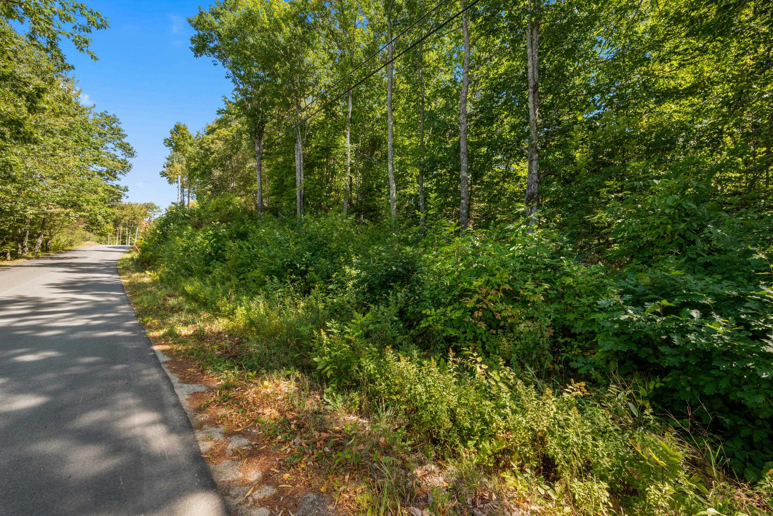 000 Slate Ledge Rd, Littleton, NH 03561