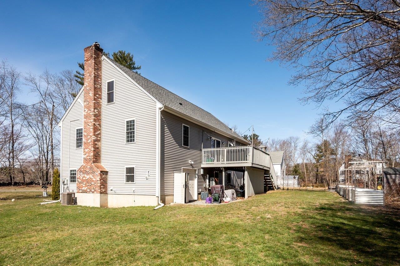 157 Timber Swamp Rd, Hampton, NH 03842