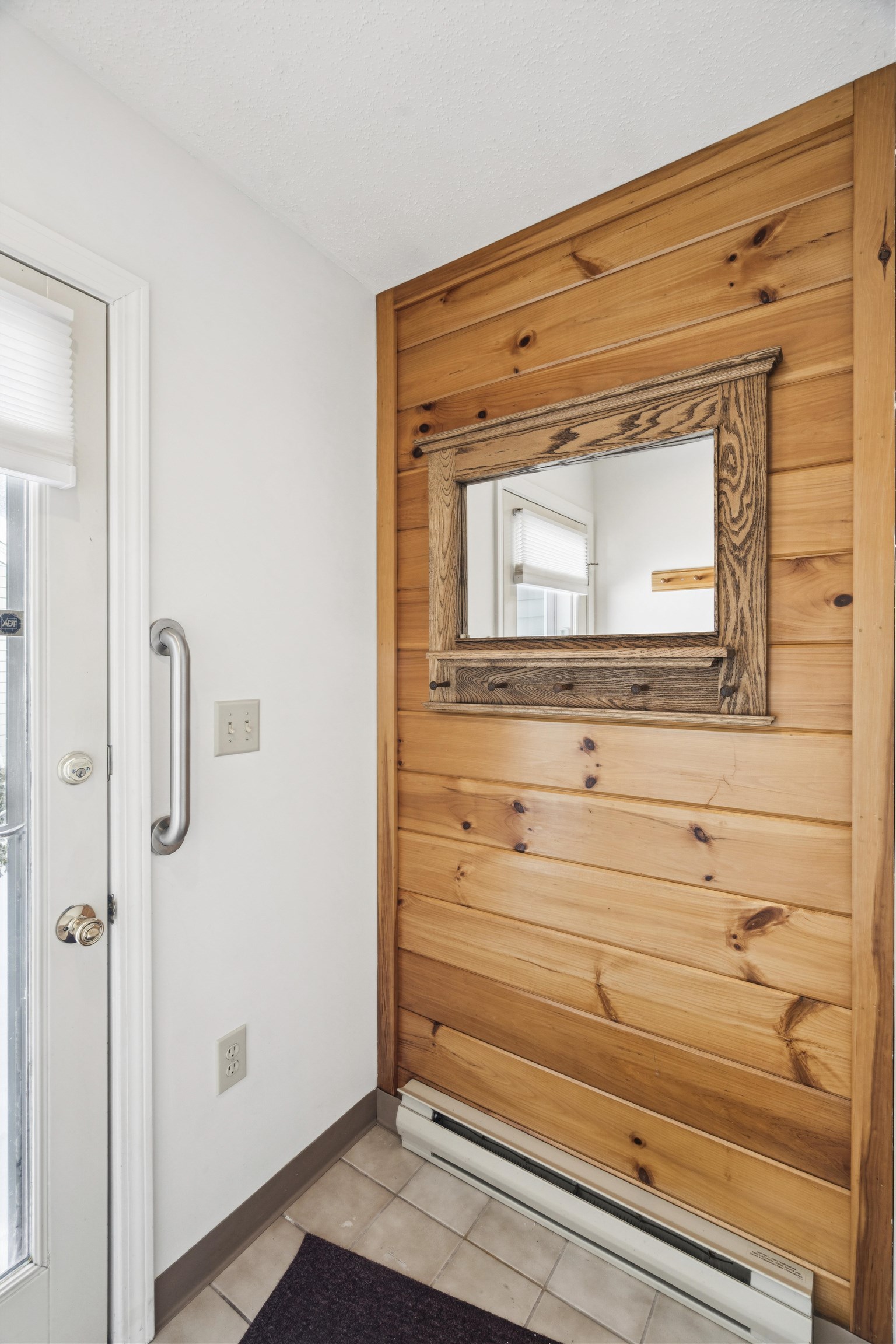 13 Pine Arden Dr, Ashland, NH 03217