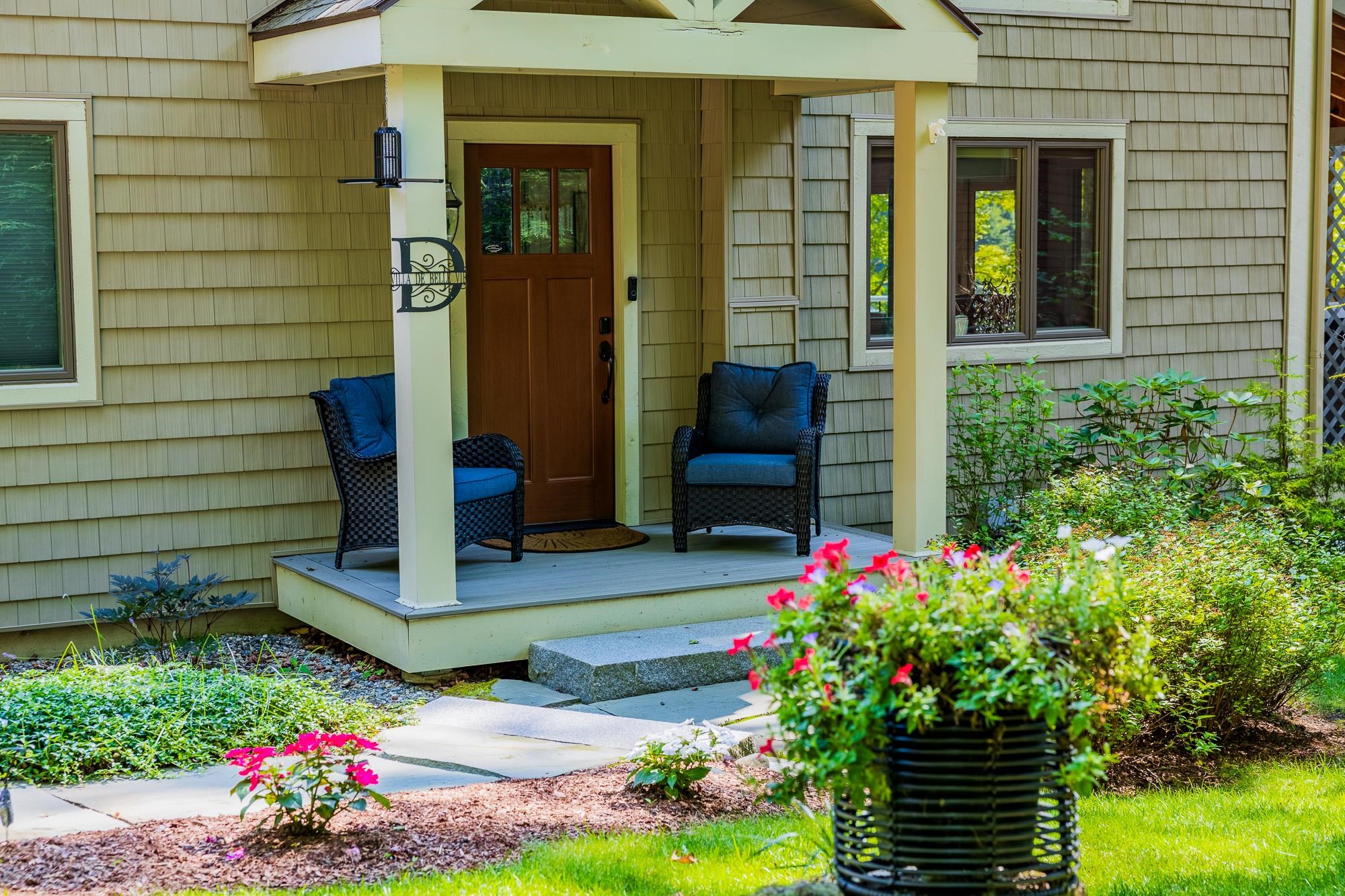 21 Shore Rd, Grantham, NH 03753