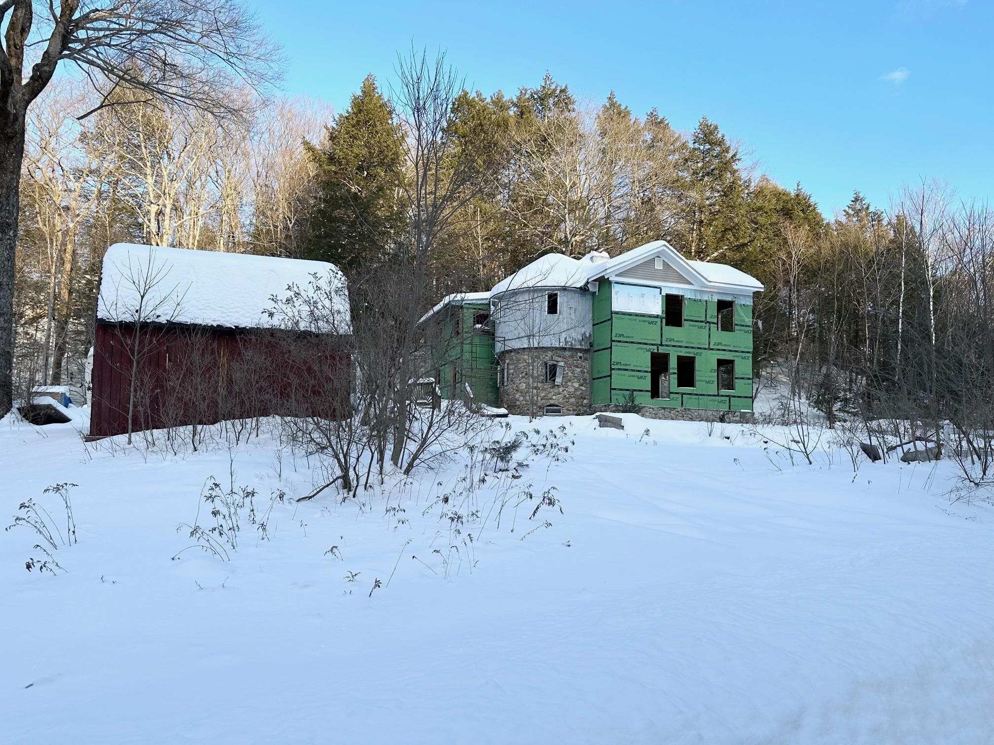 34 New Rd, Weare, NH 03281