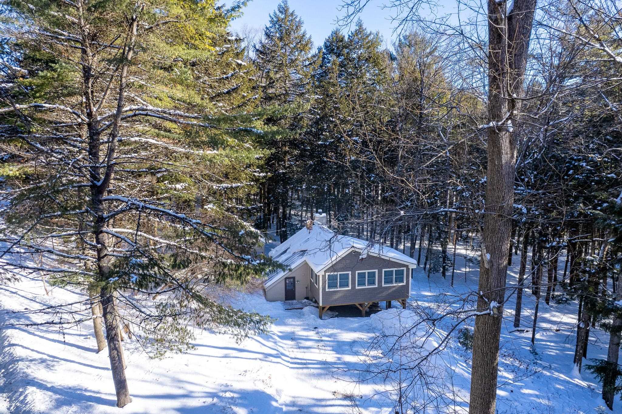 VILLAGE OF QUECHEE IN TOWN OF HARTFORD VT&nbsp;Homes for sale