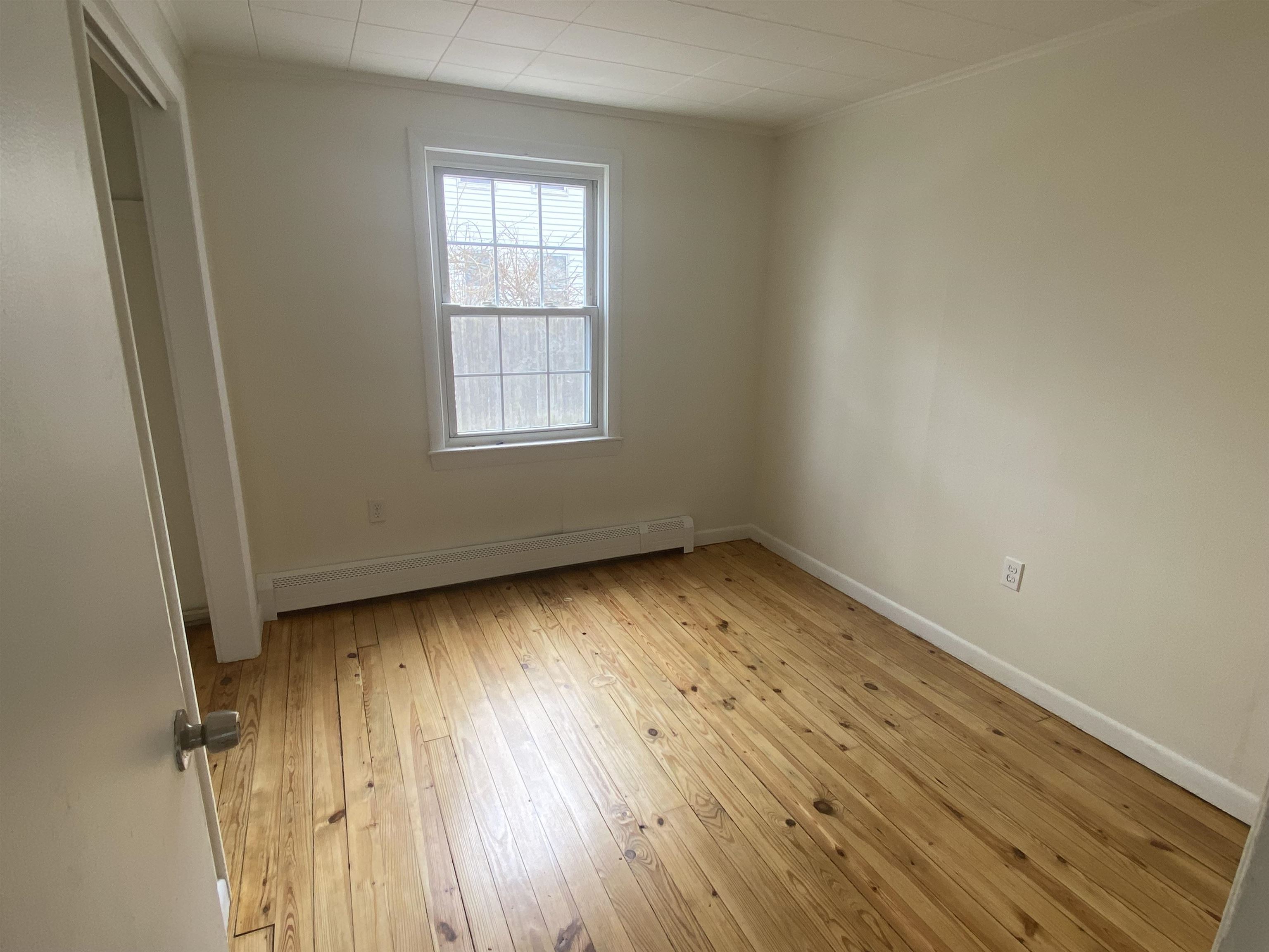 43-45 Charles St, Rochester, NH 03867