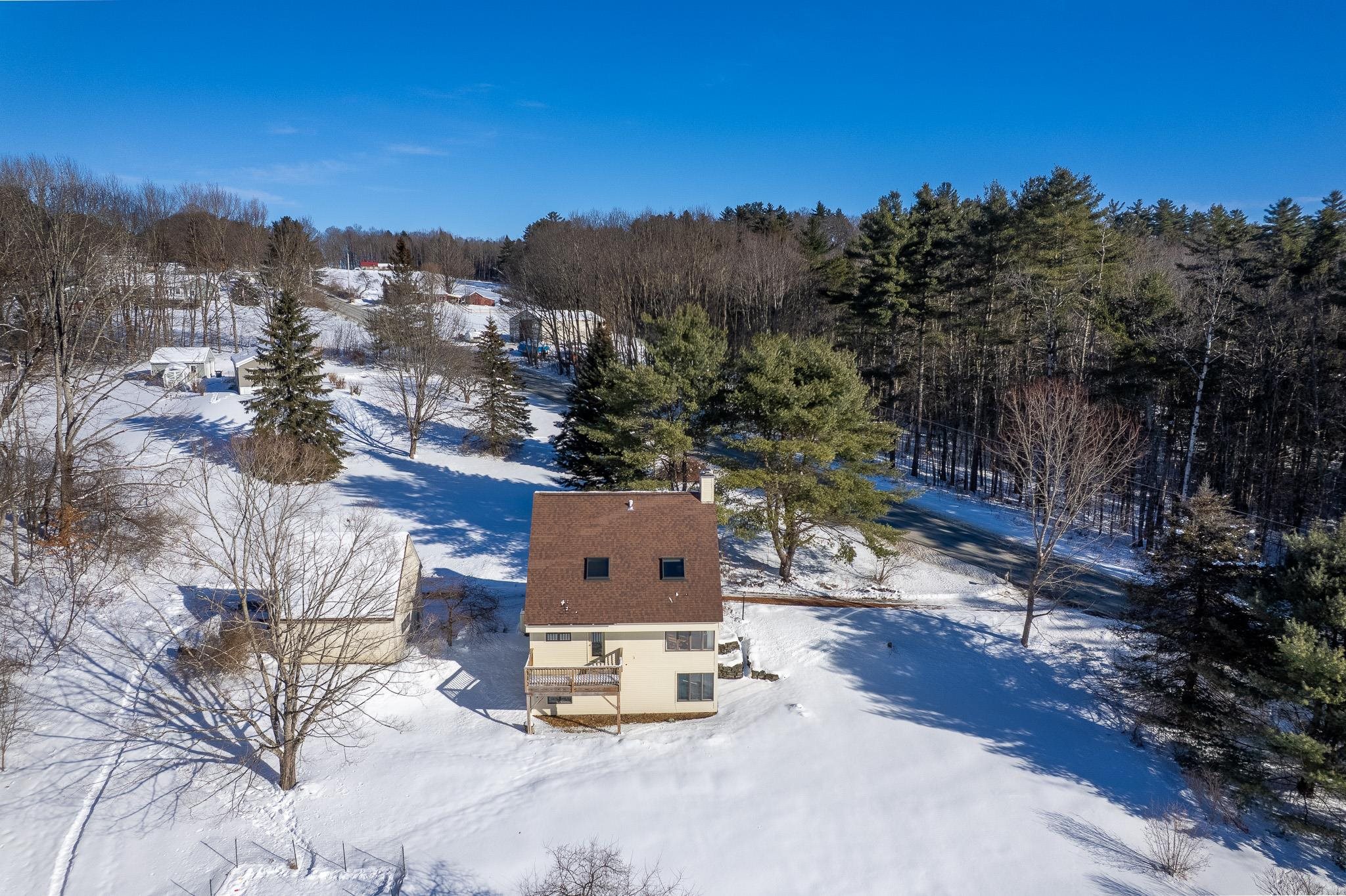 813 Goshen Rd, Bradford, VT 05033