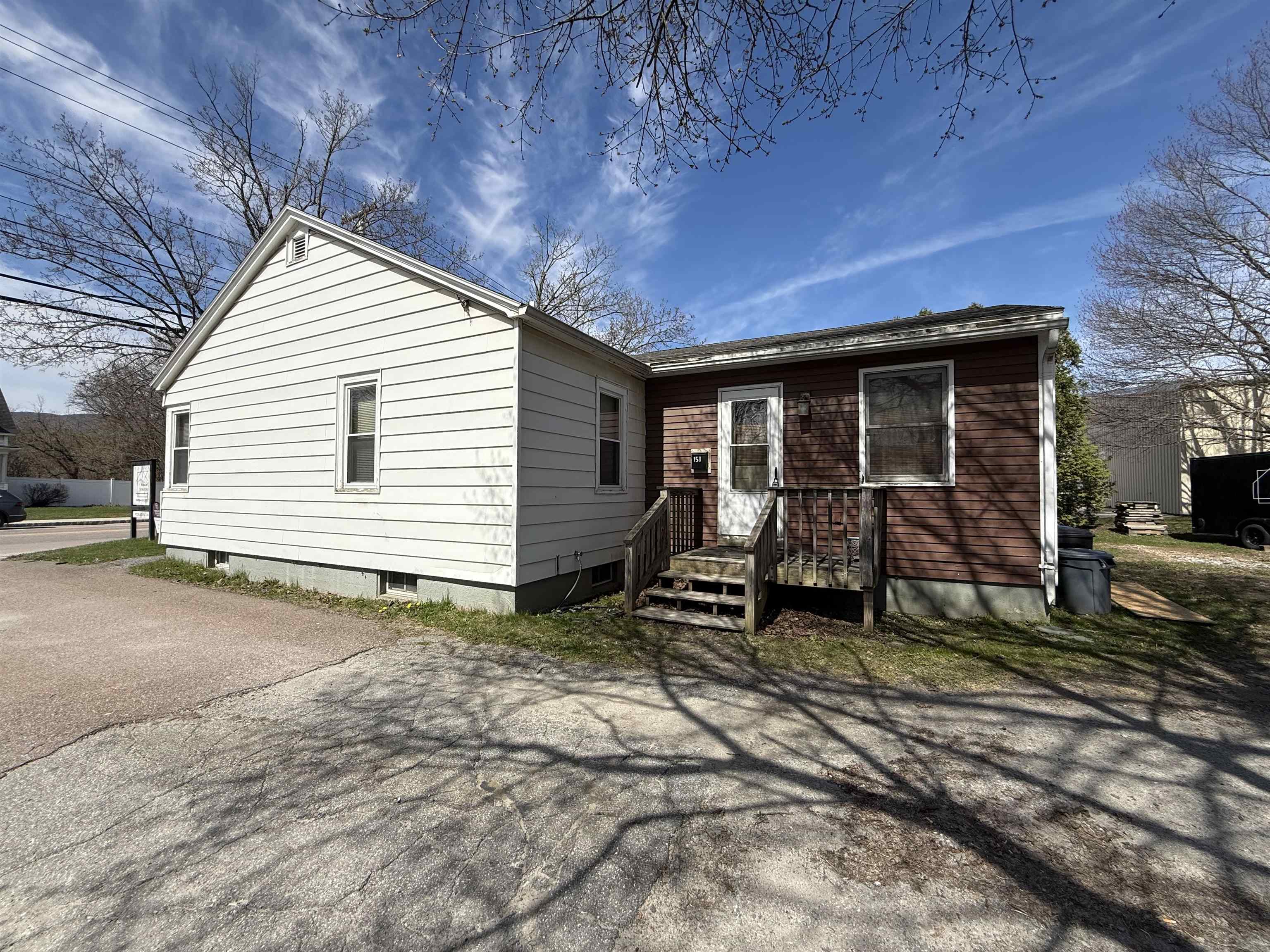 Waterbury VT&nbsp;Commercial Property for sale $$325,000 $276 per sq.ft.