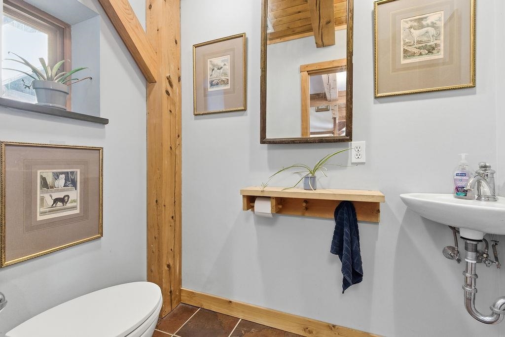 First Floor Half Bath 24679041