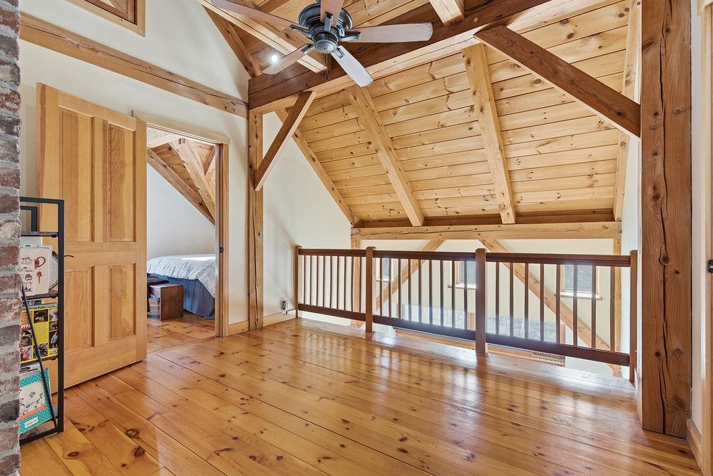 125 Winch Hill Rd, Langdon, NH 03602