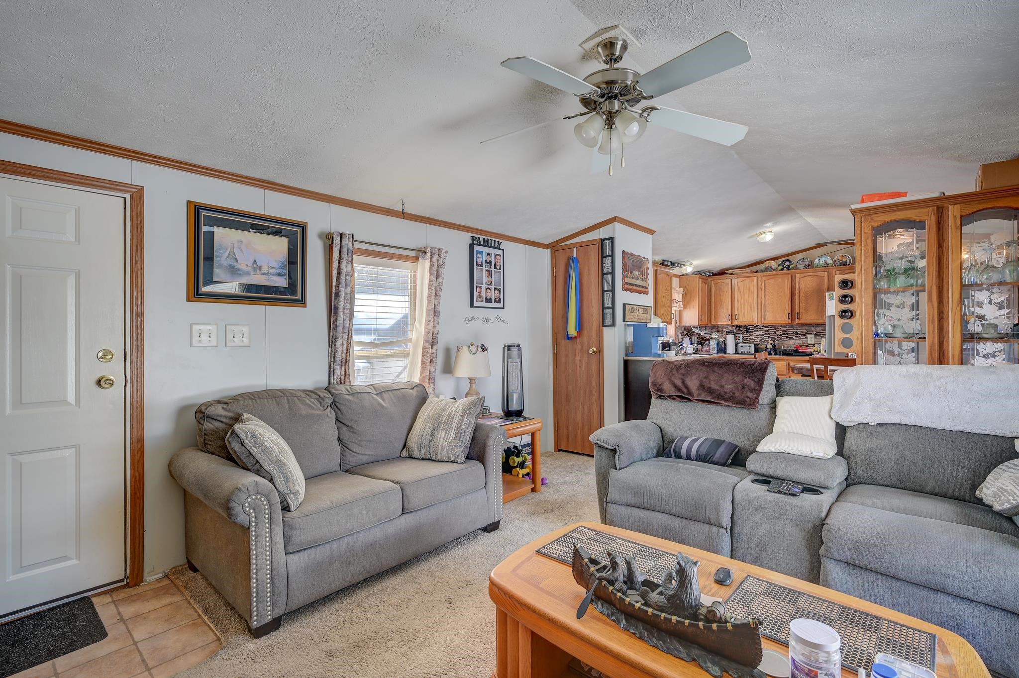 43 Lamplighter Dr, Conway, NH 03818