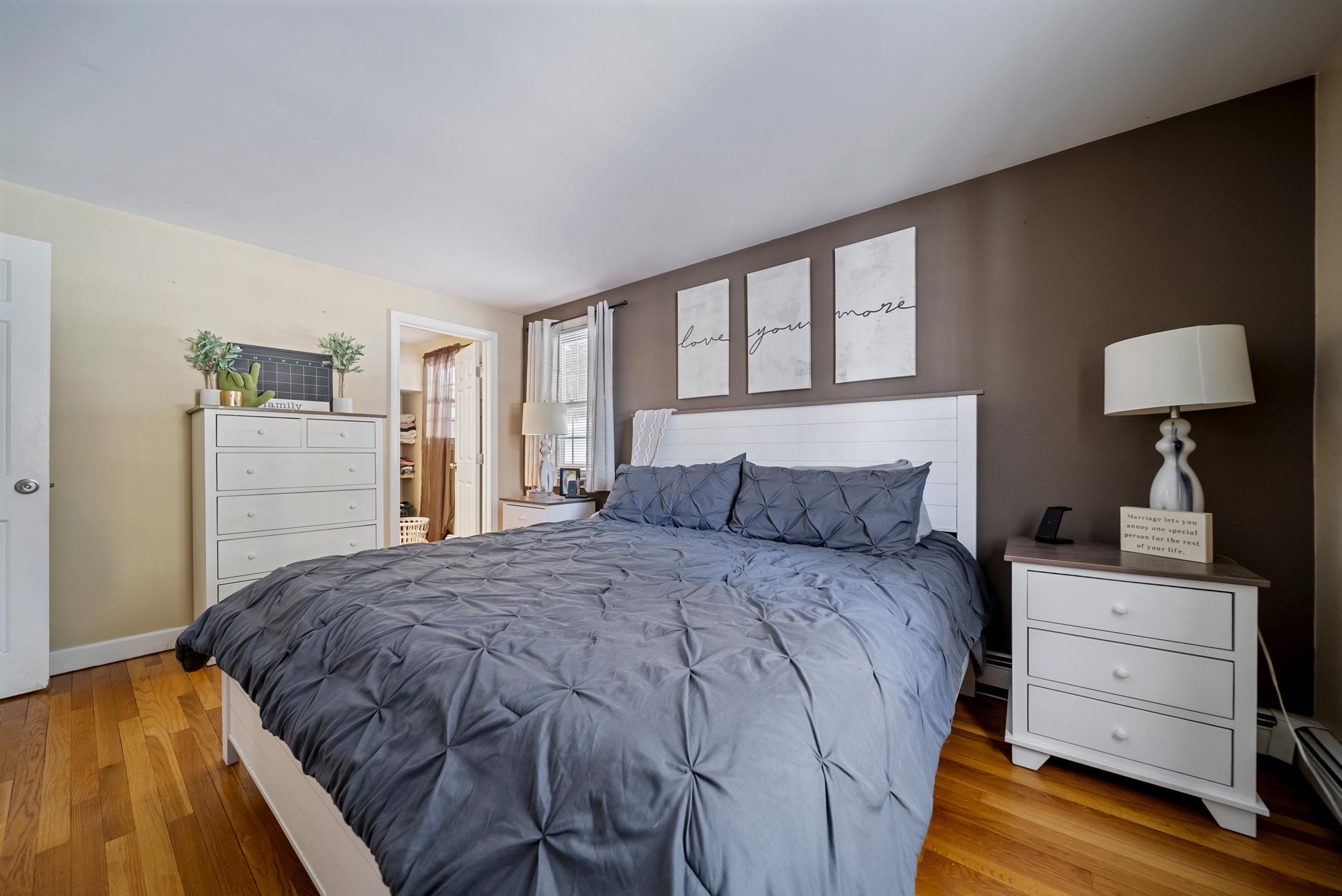 80 Wire Rd, Merrimack, NH 03054